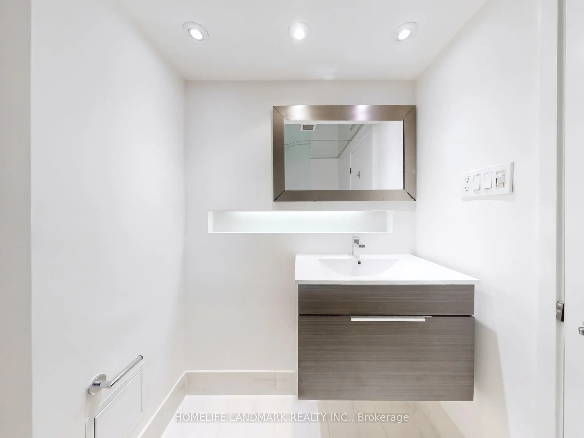 480 Queens Quay W, #304W