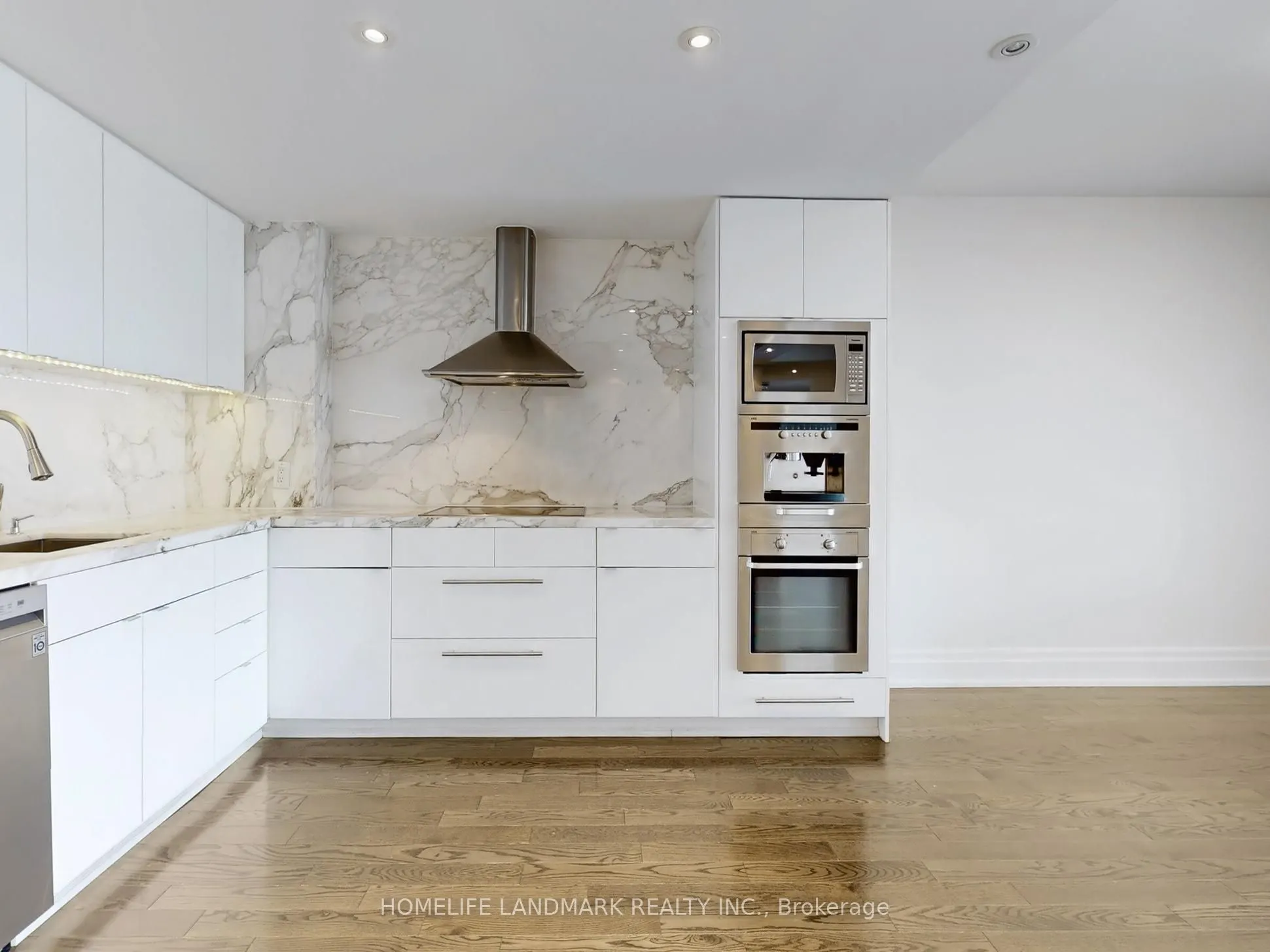 480 Queens Quay W, #304W