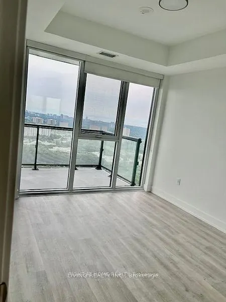 30 Inn on the Park Drive E, #3906