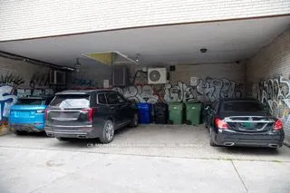 64 Vaughan Road, #Second and third floors