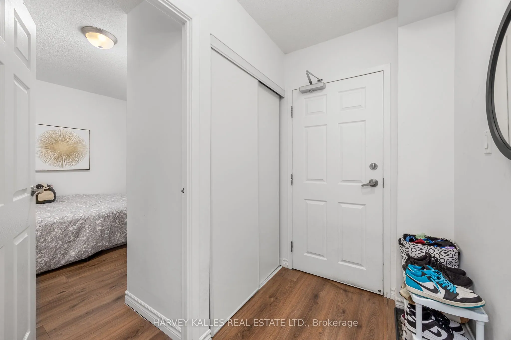 15 Maplewood Avenue, #212