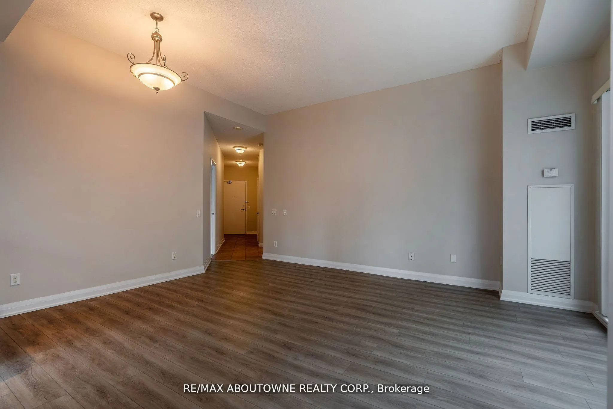 1121 Bay Street, #203