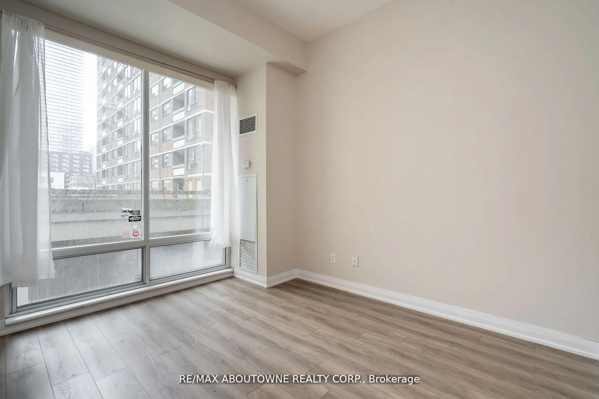 1121 Bay Street, #203
