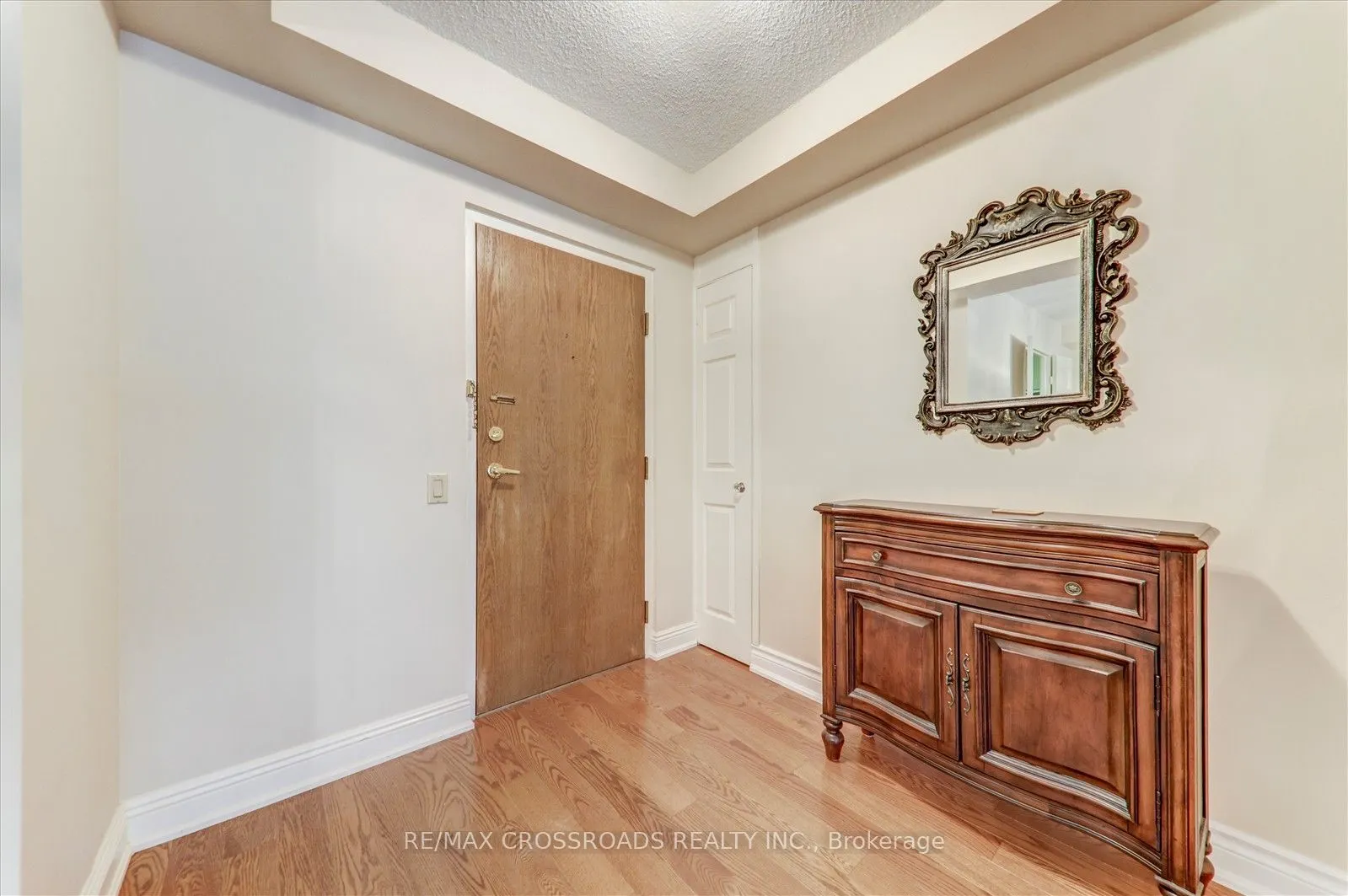 1 Concorde Place, #405
