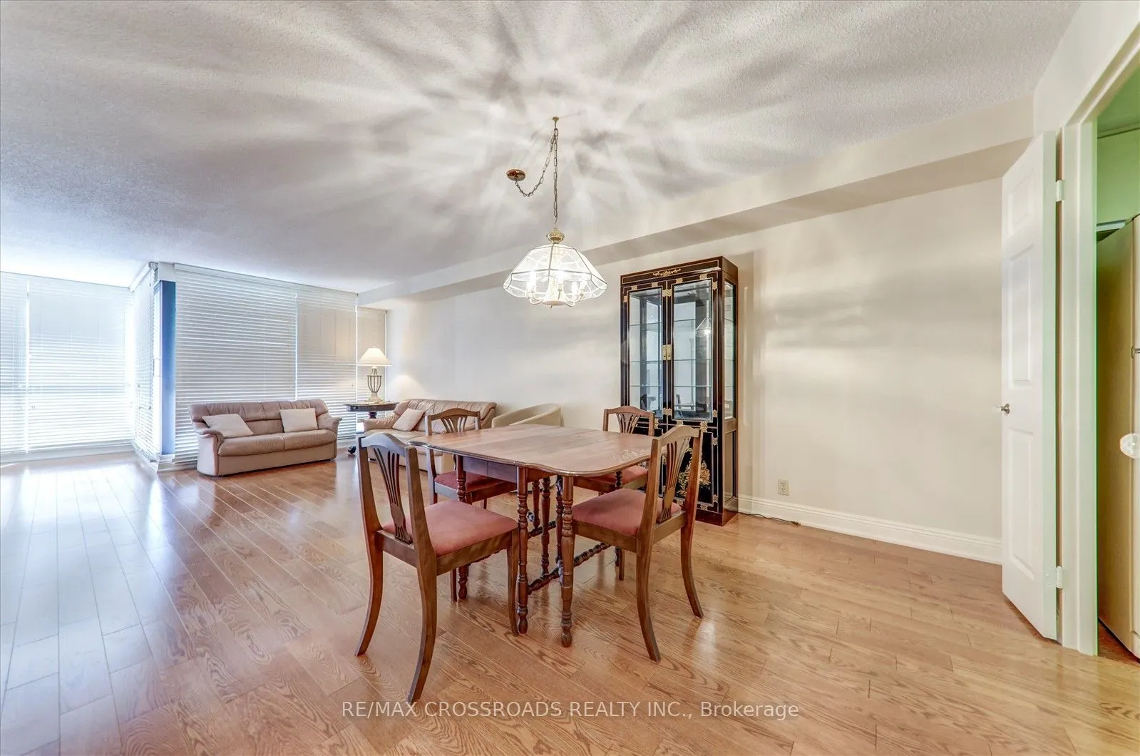 1 Concorde Place, #405