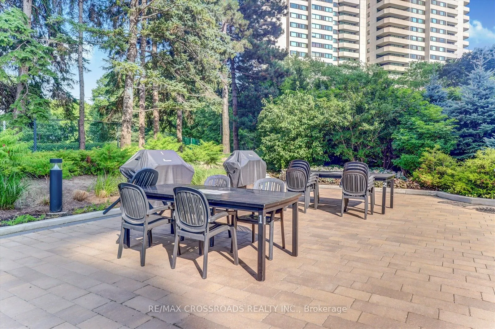 1 Concorde Place, #405
