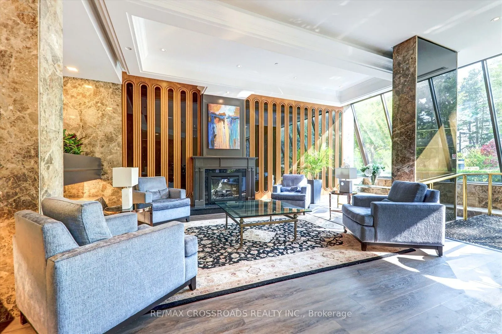 1 Concorde Place, #405