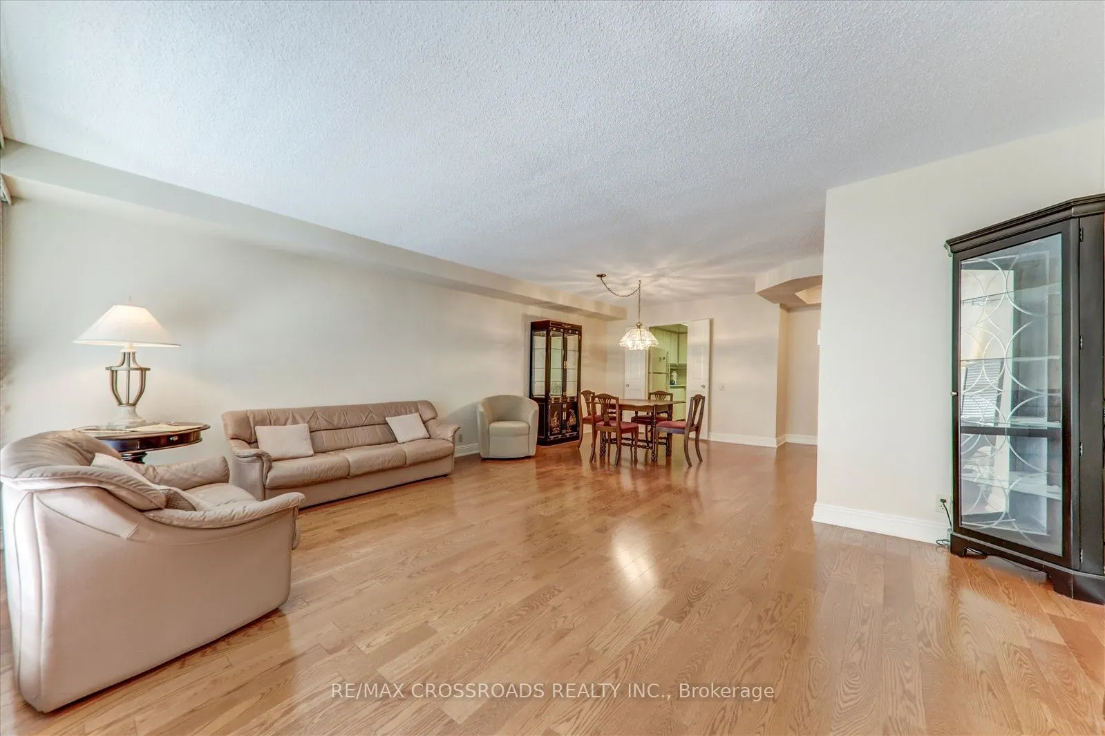 1 Concorde Place, #405