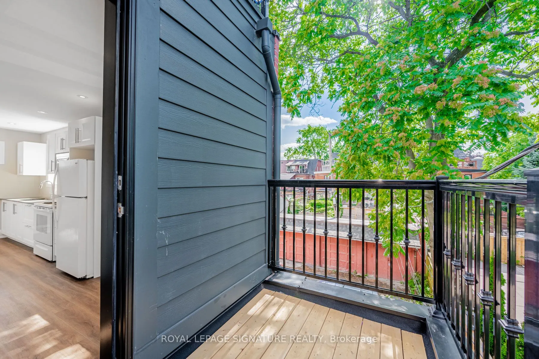 382 Palmerston Boulevard, #2A