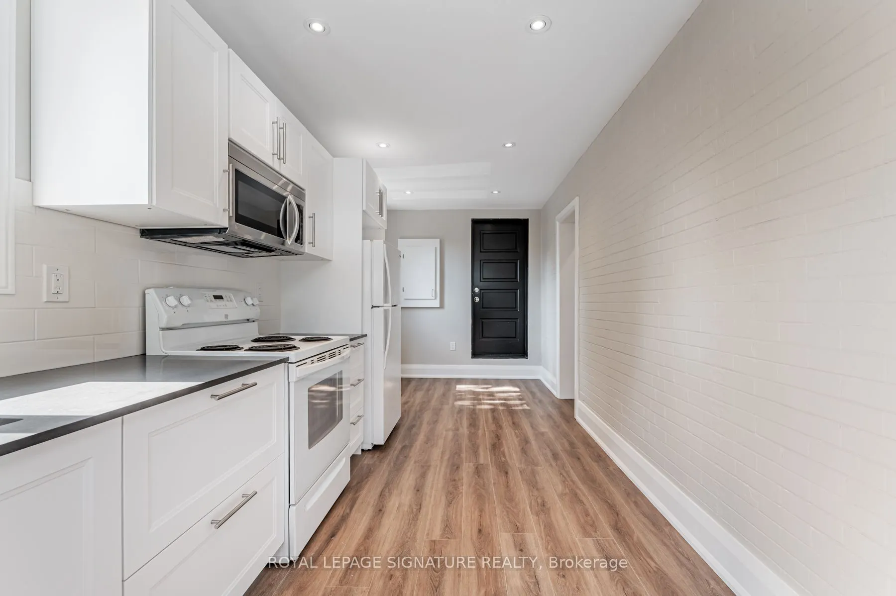 382 Palmerston Boulevard, #2A