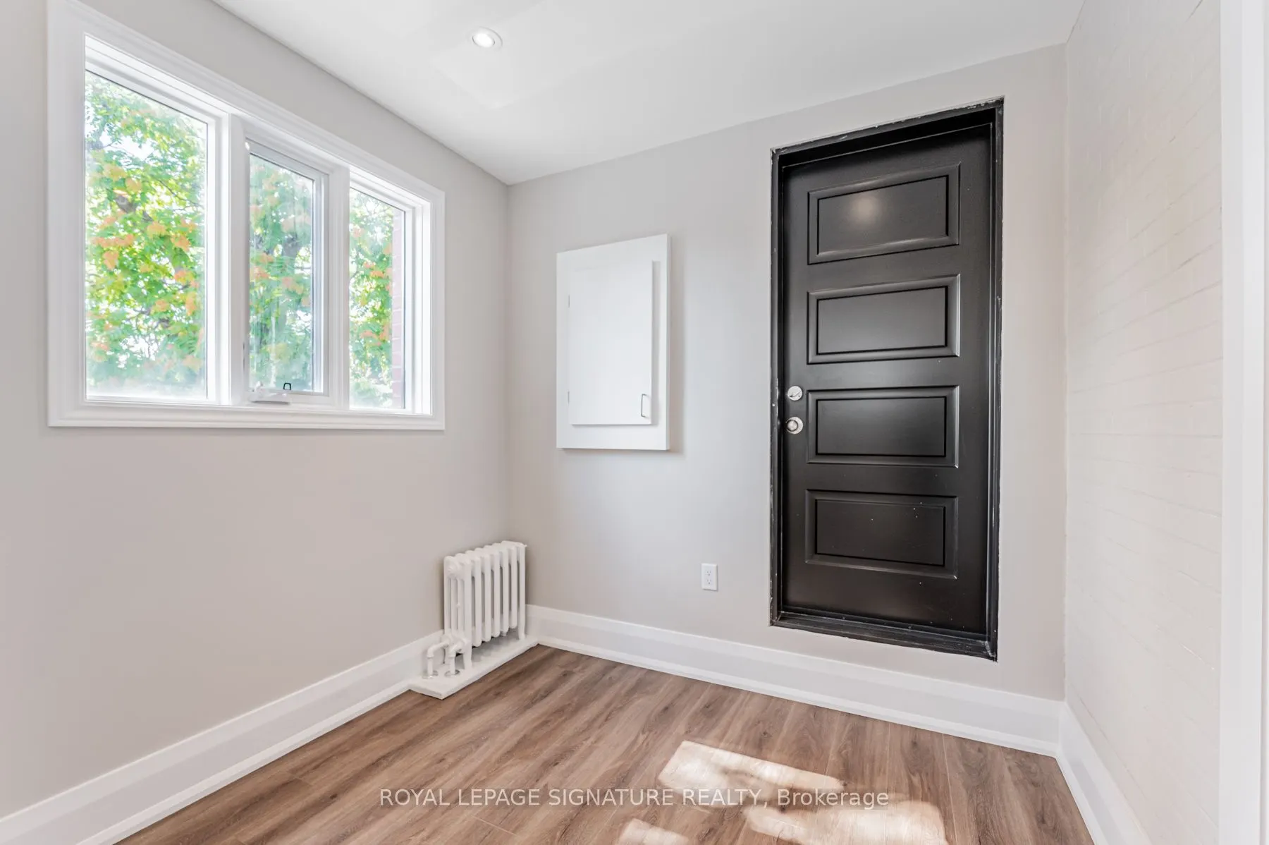 382 Palmerston Boulevard, #2A