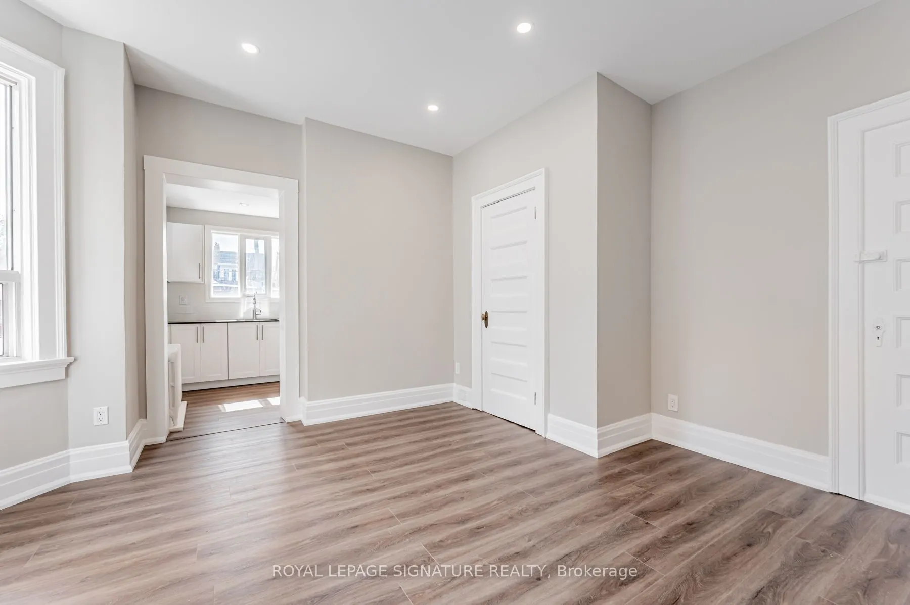 382 Palmerston Boulevard, #2A