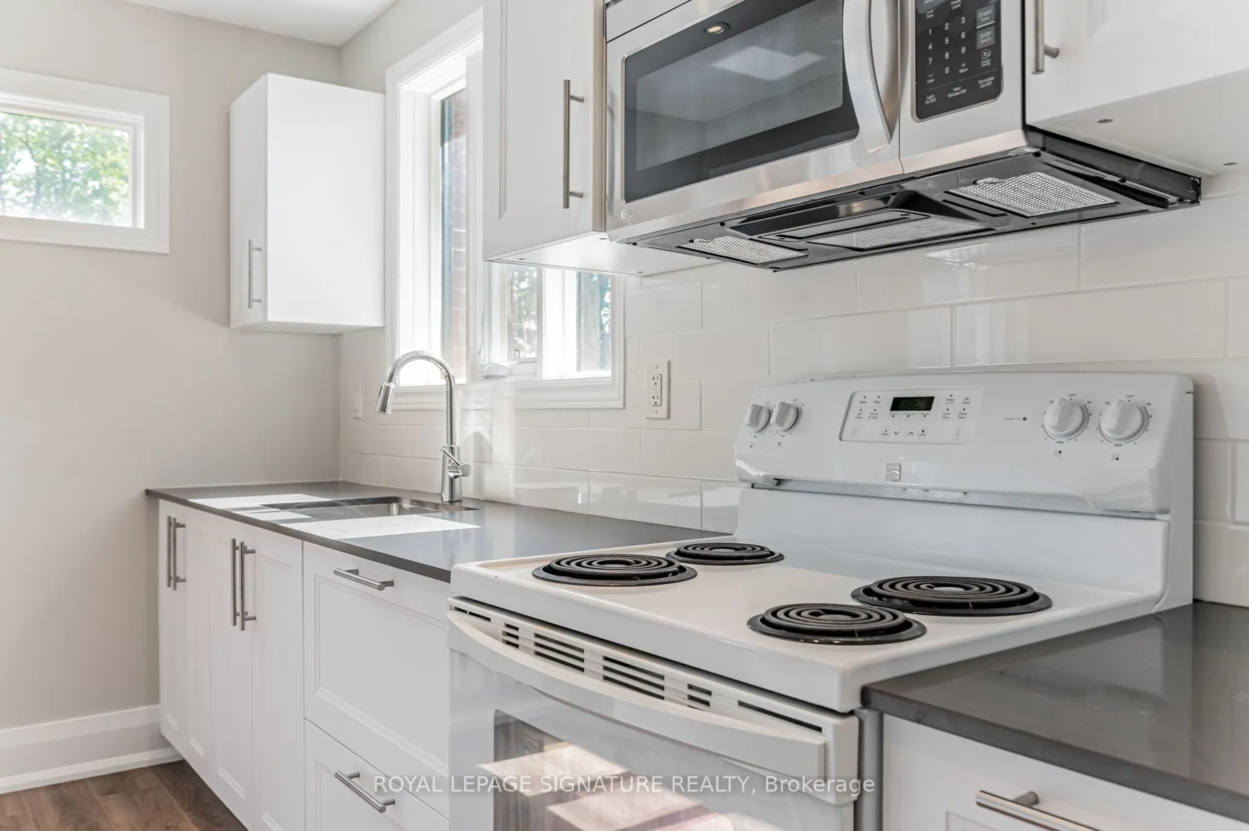 382 Palmerston Boulevard, #2A