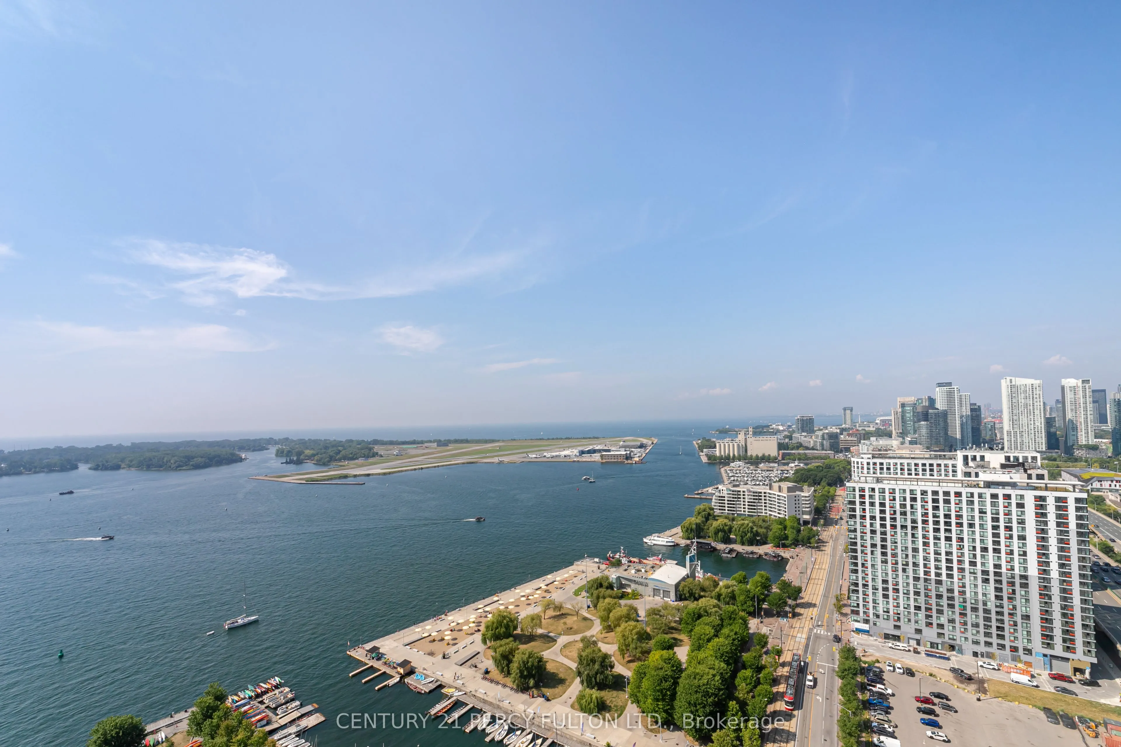 270 Queens Quay W, #1407
