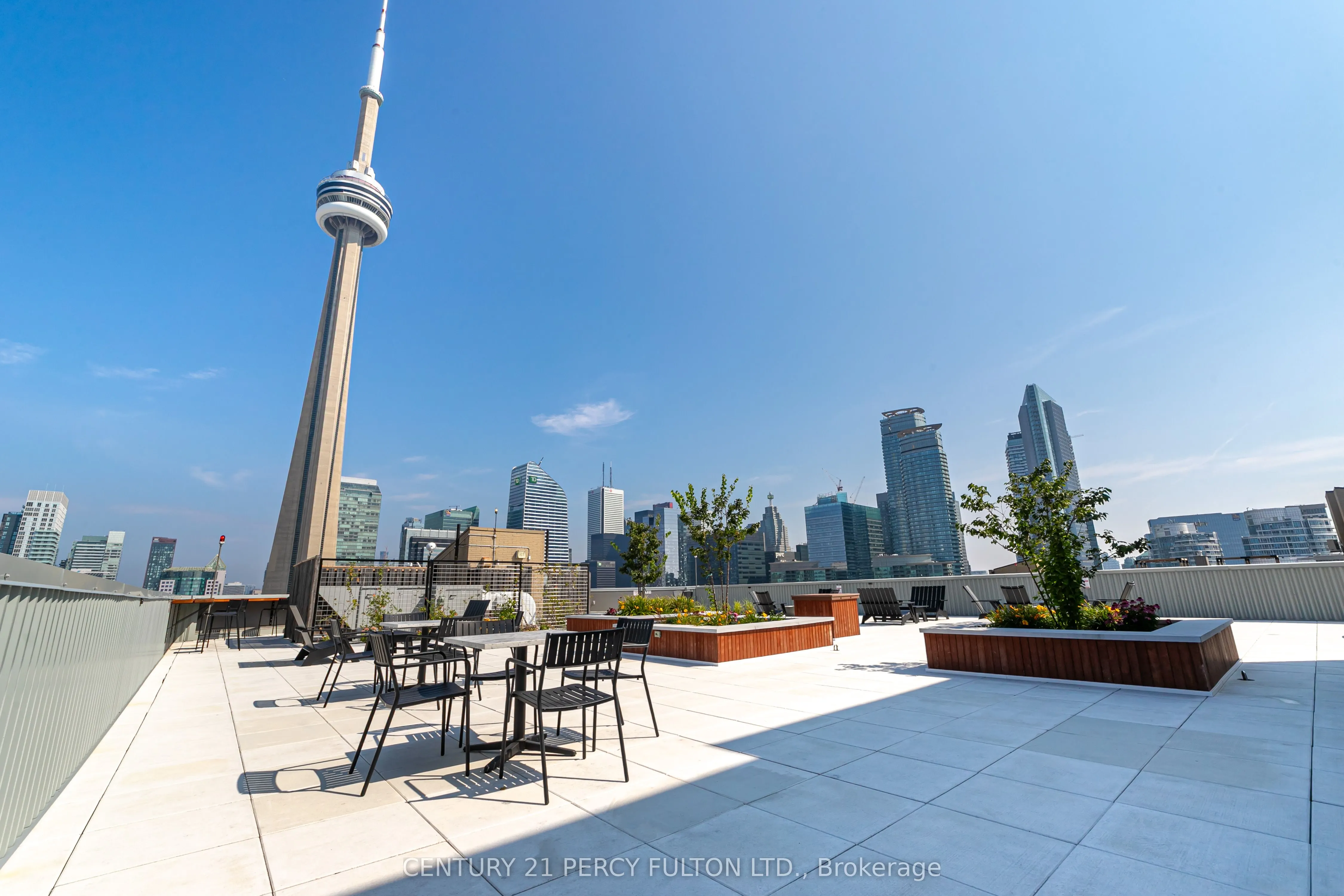 270 Queens Quay W, #1407
