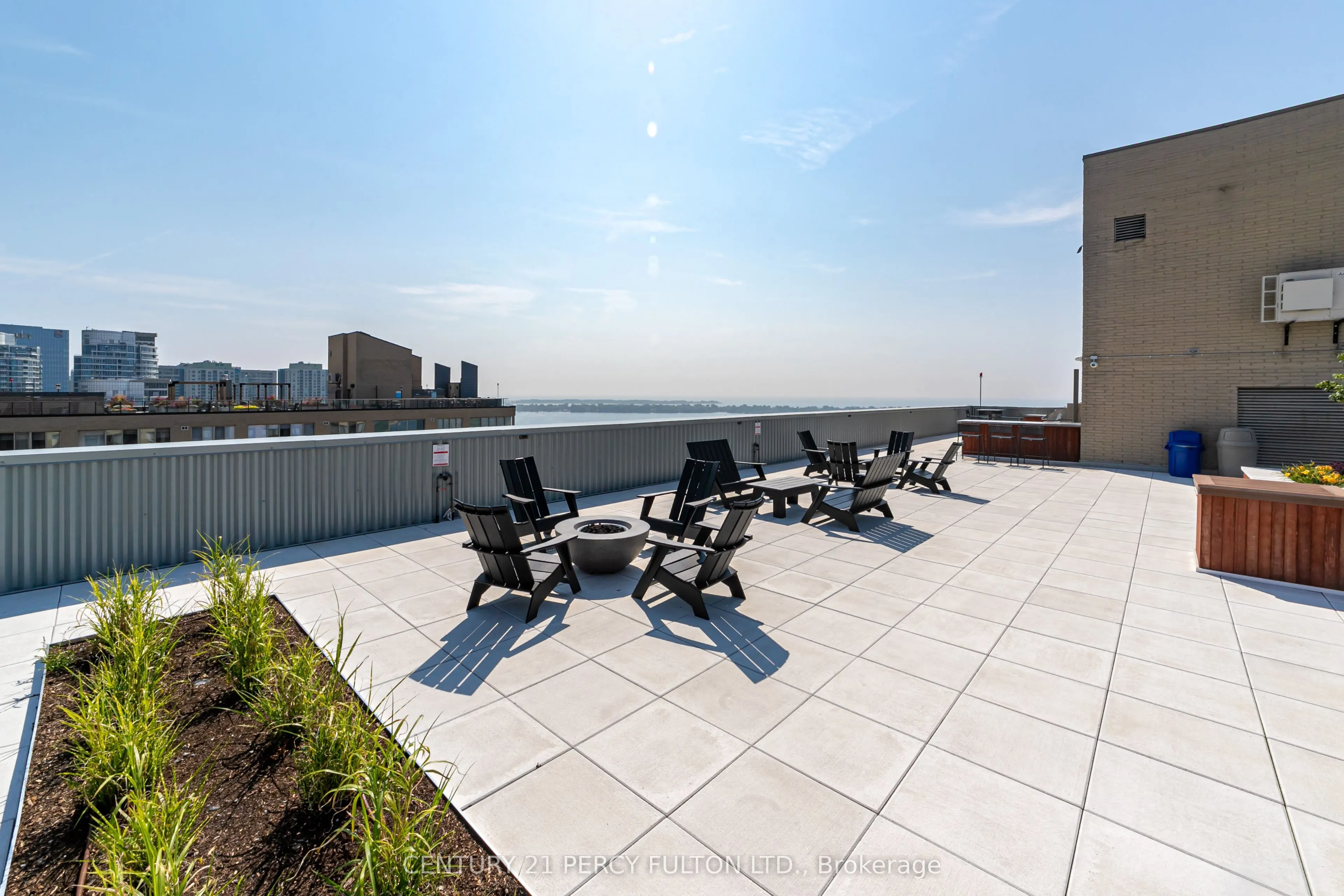270 Queens Quay W, #1407