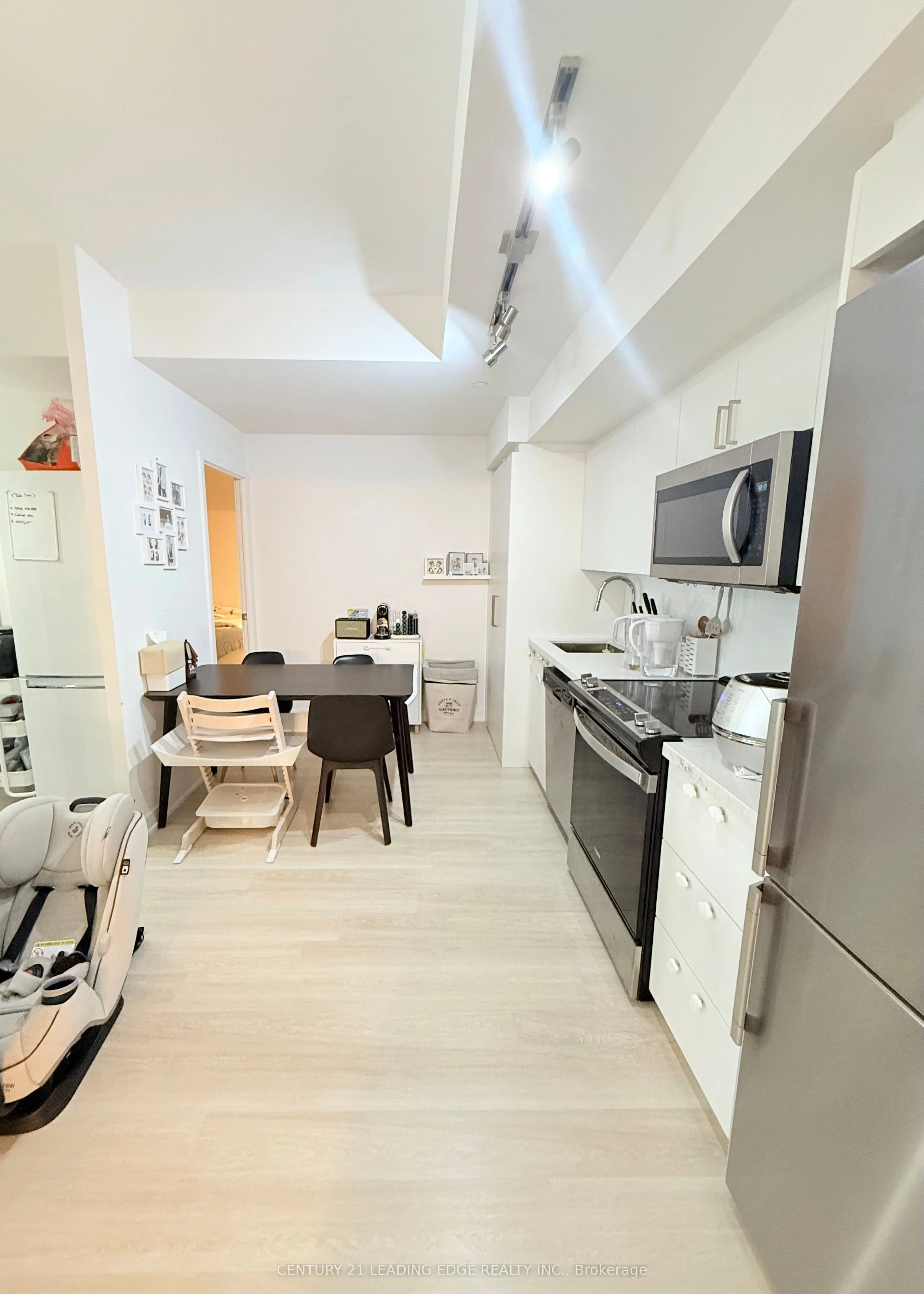 30 Tretti Way, #904