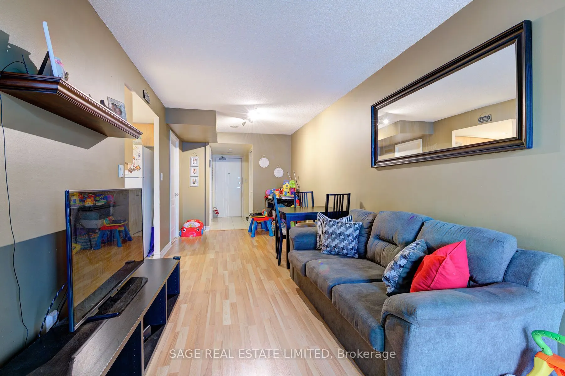 3 Rean Drive, #2512