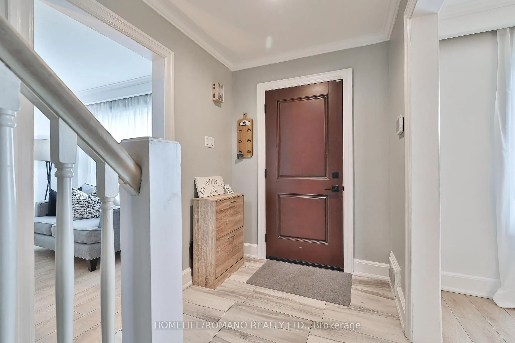 542 Deloraine Avenue
