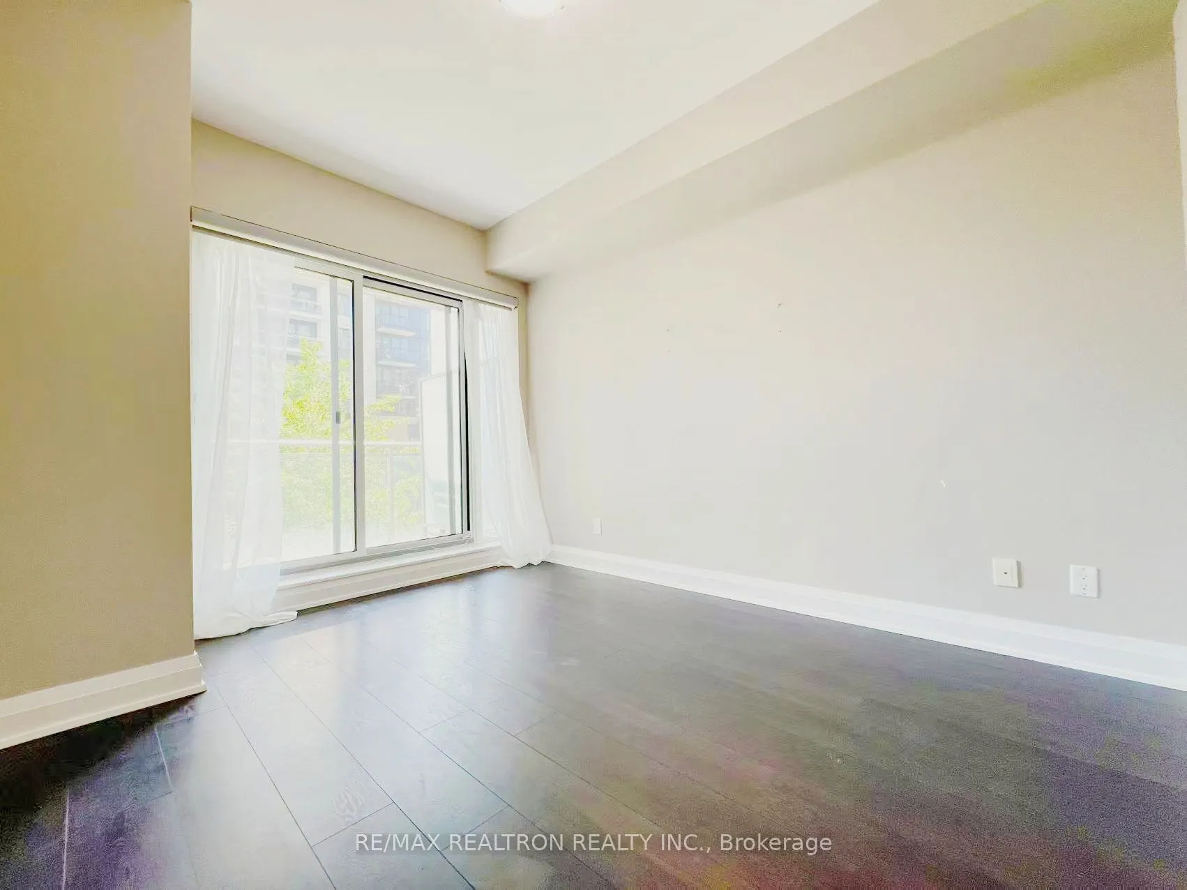 83 Redpath Avenue, #204