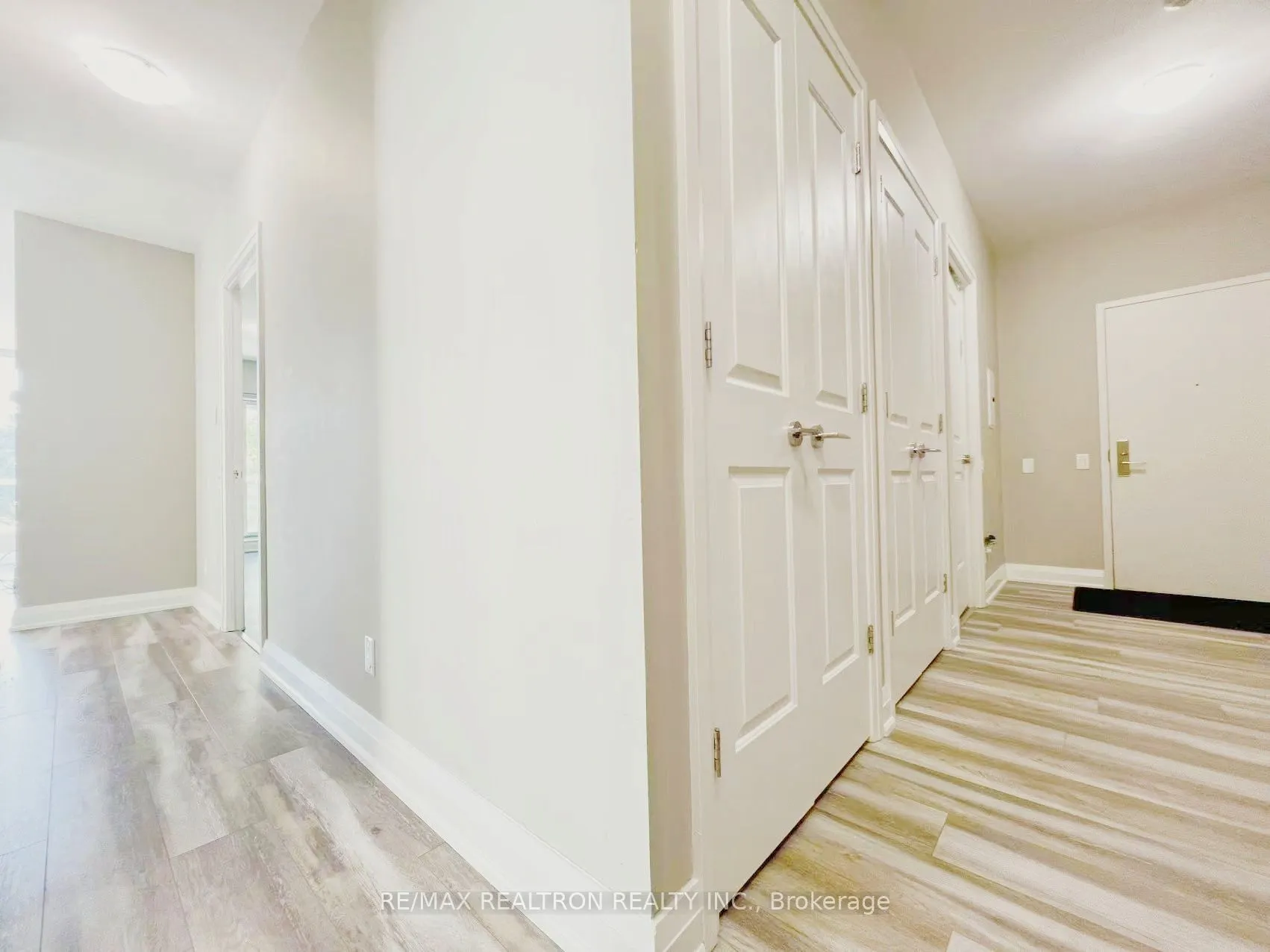 83 Redpath Avenue, #204
