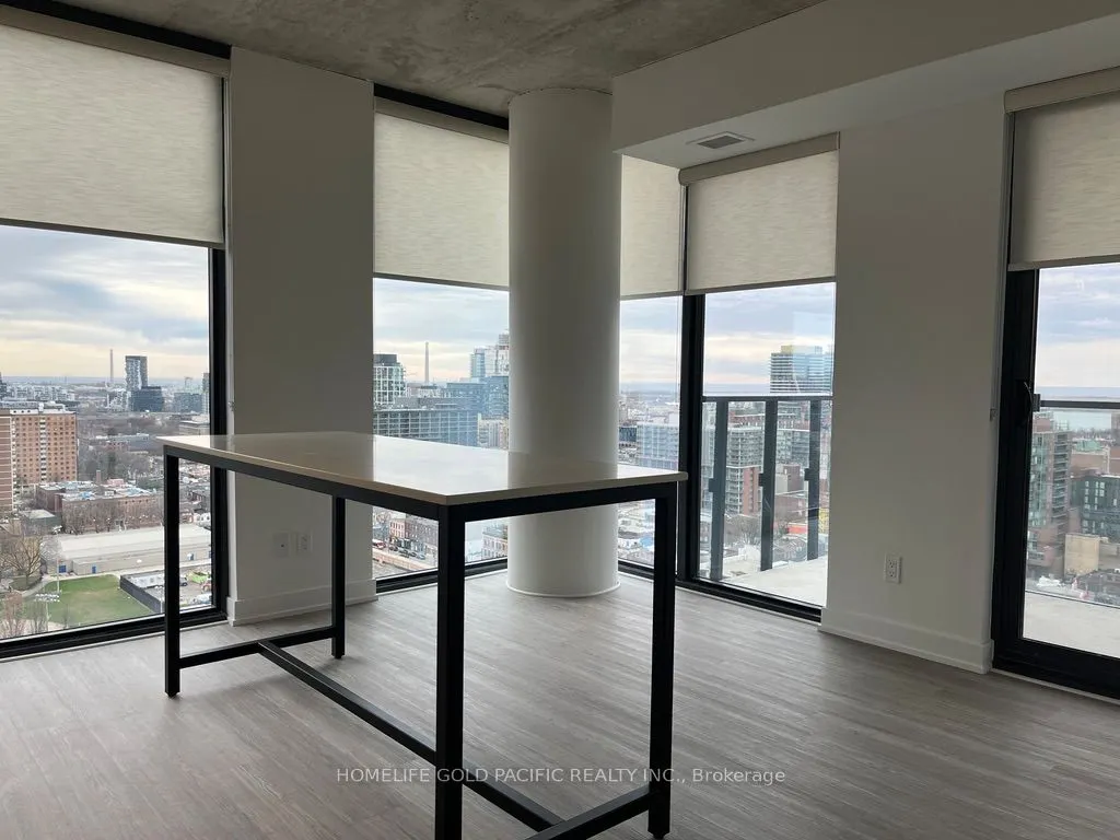 47 Mutual Street, #2107