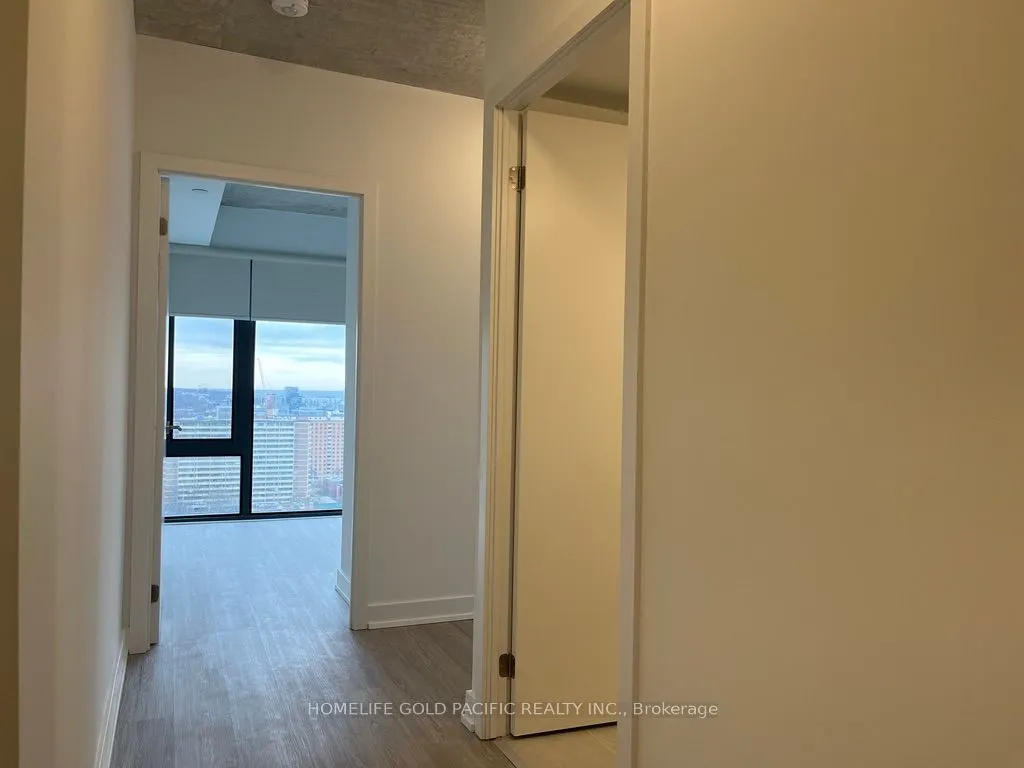 47 Mutual Street, #2107