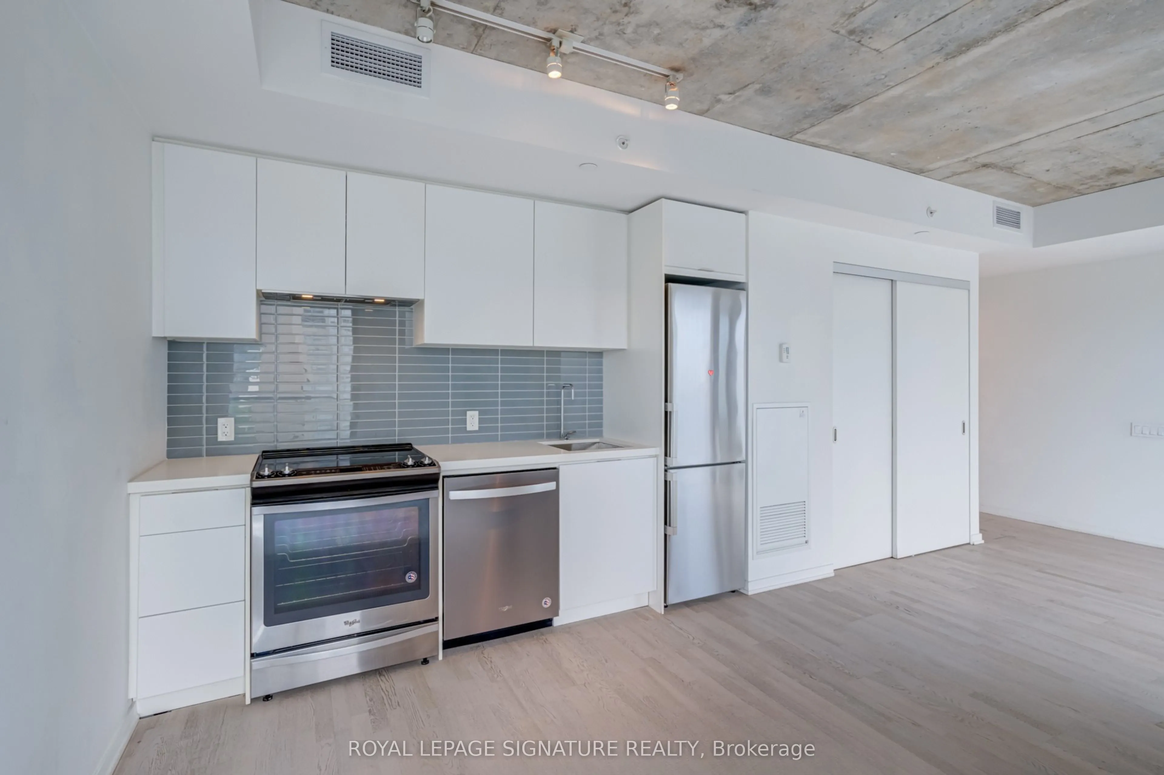60 Colborne Street, #1107