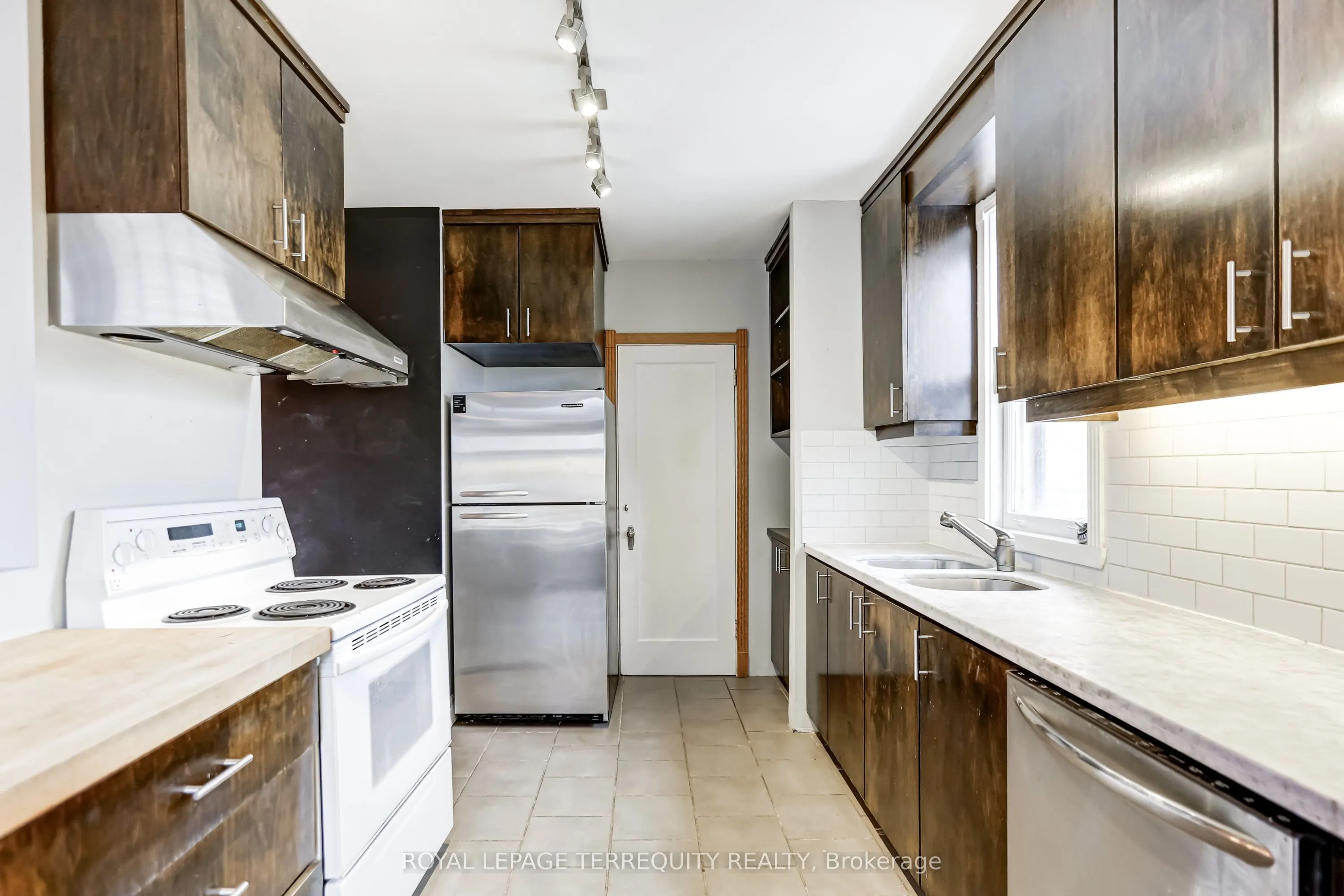 1176 Mount Pleasant Road, #2