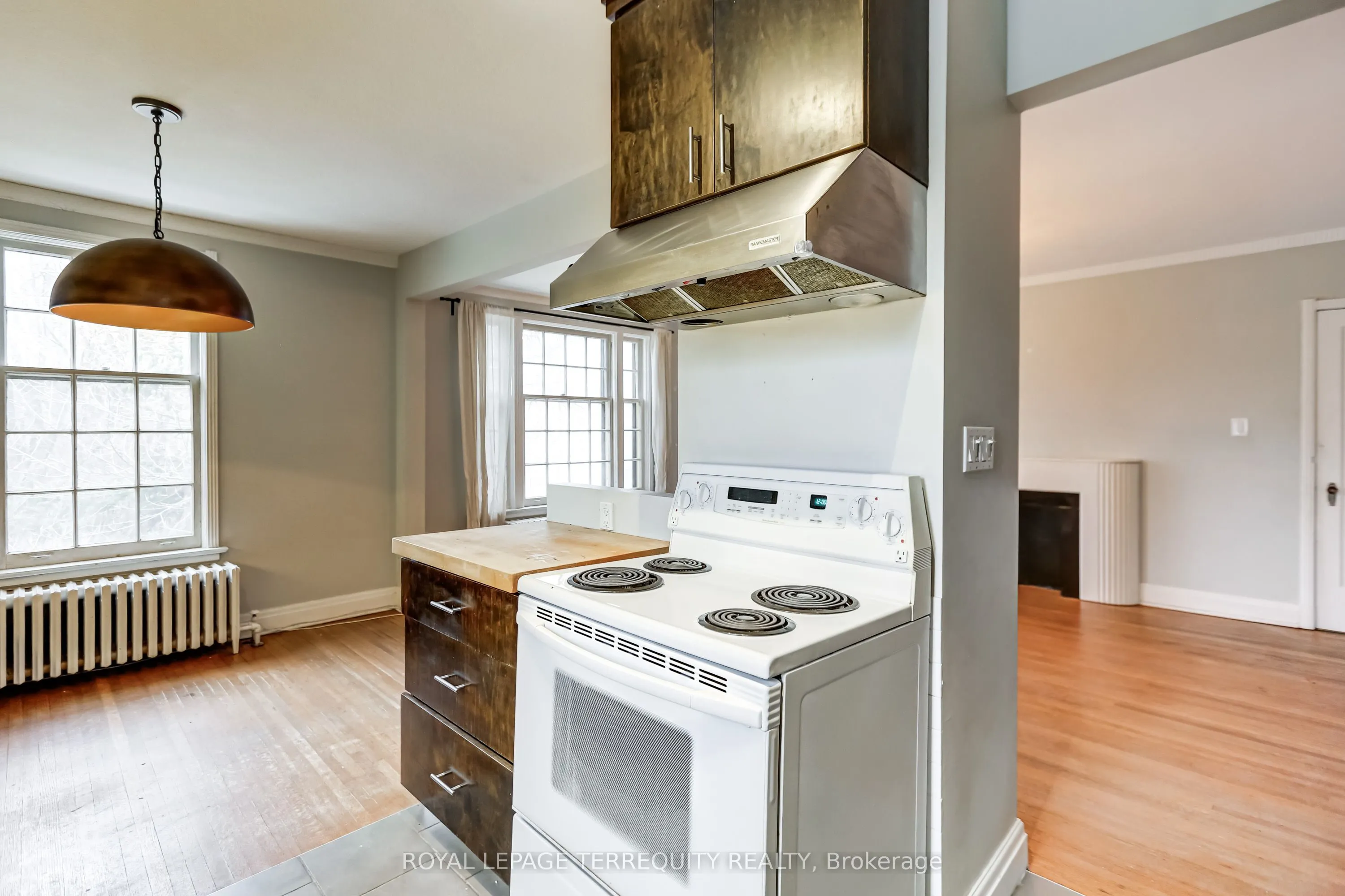 1176 Mount Pleasant Road, #2