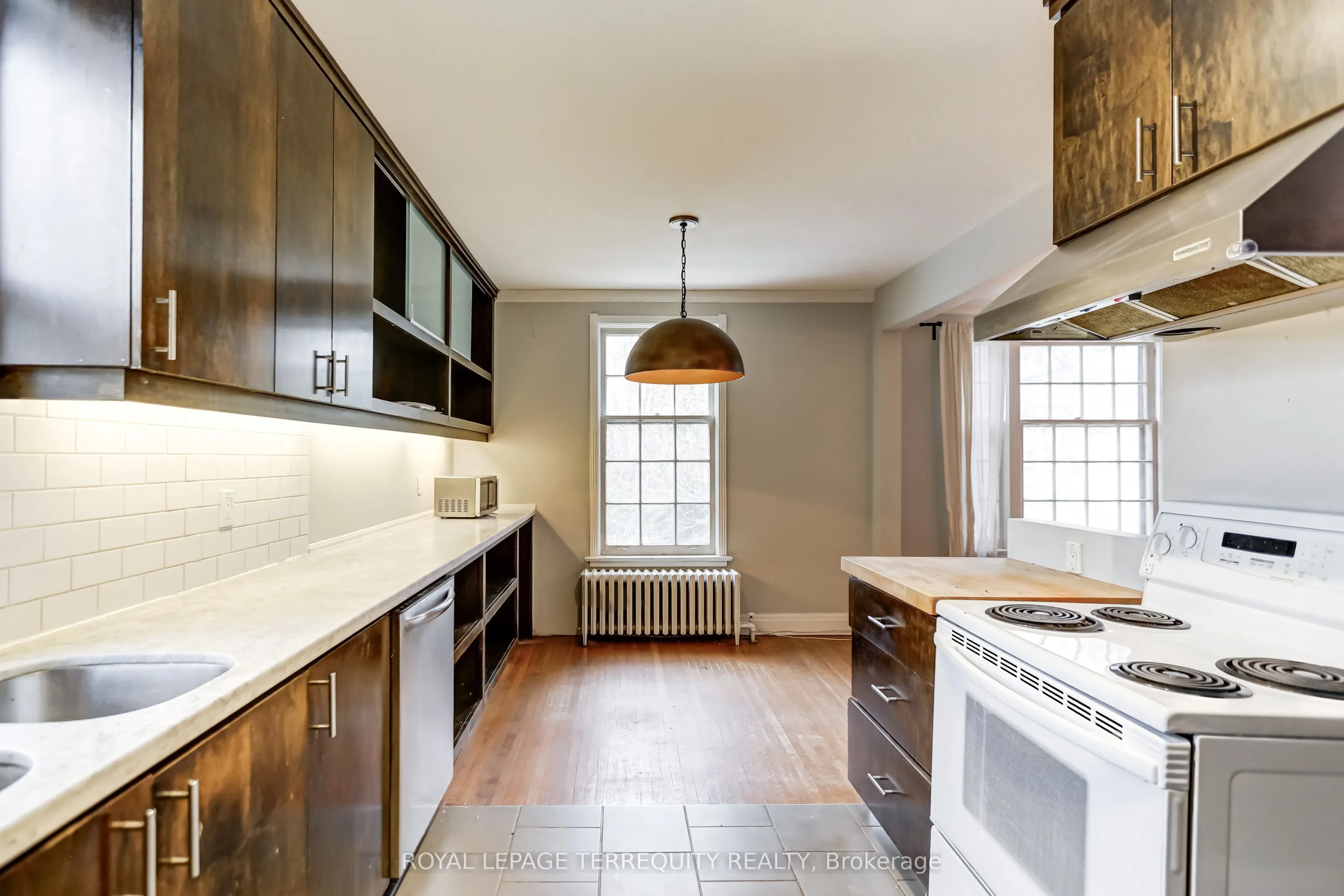 1176 Mount Pleasant Road, #2
