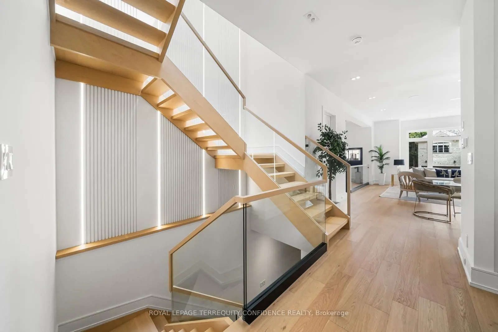 338A Horsham Avenue