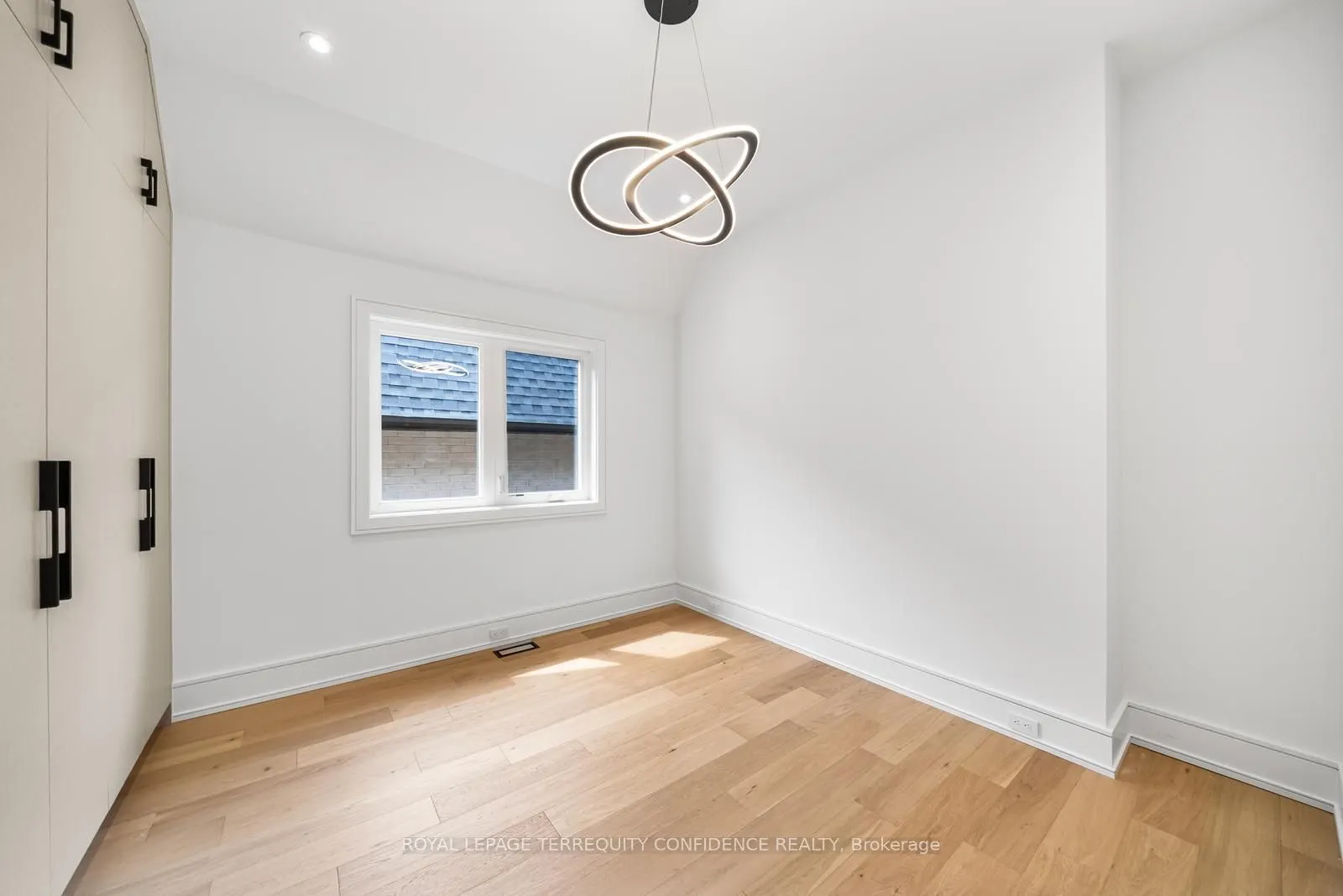 338A Horsham Avenue