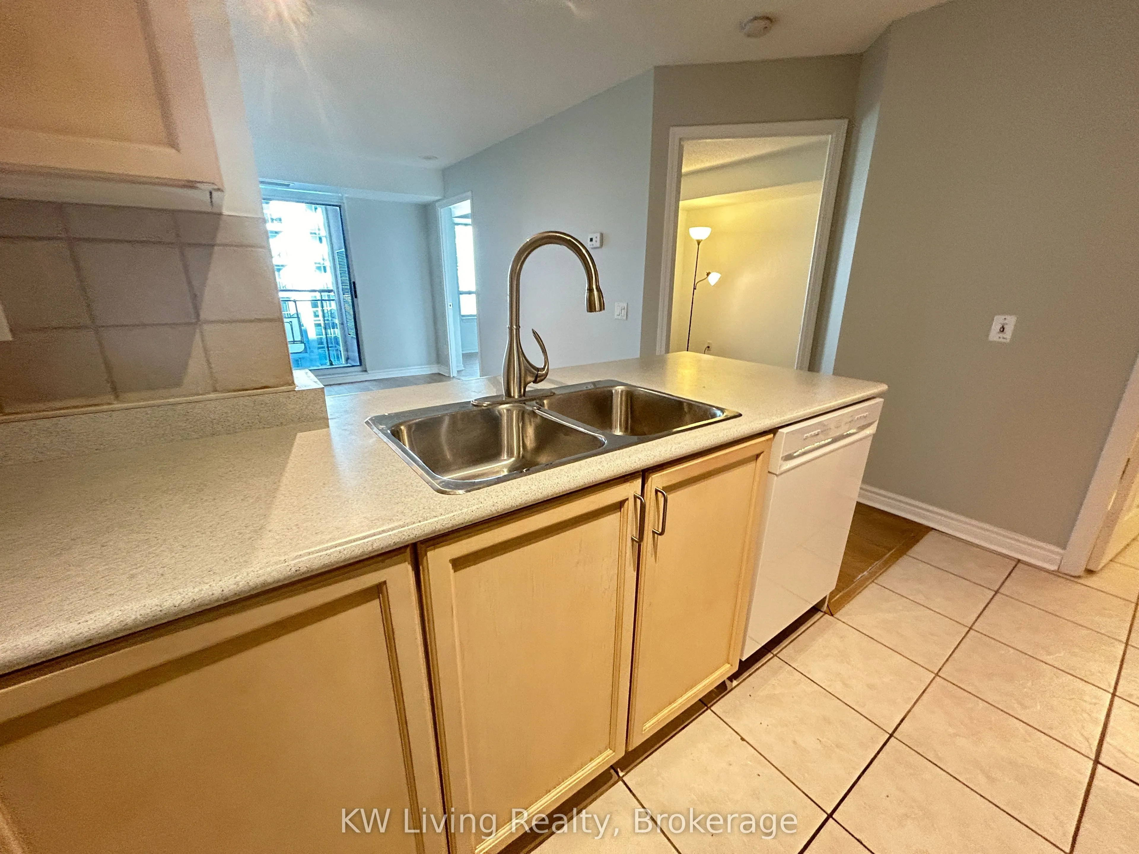 155 Beecroft Road, #2012