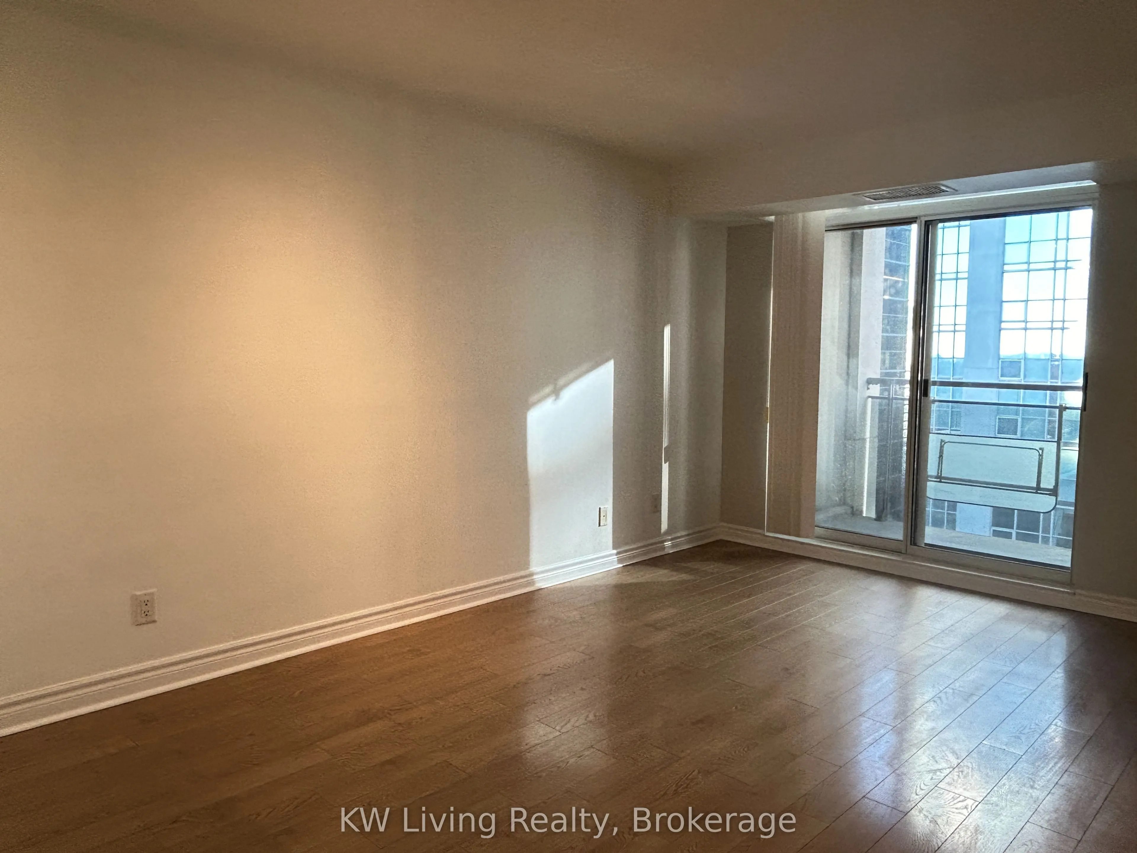 155 Beecroft Road, #2012