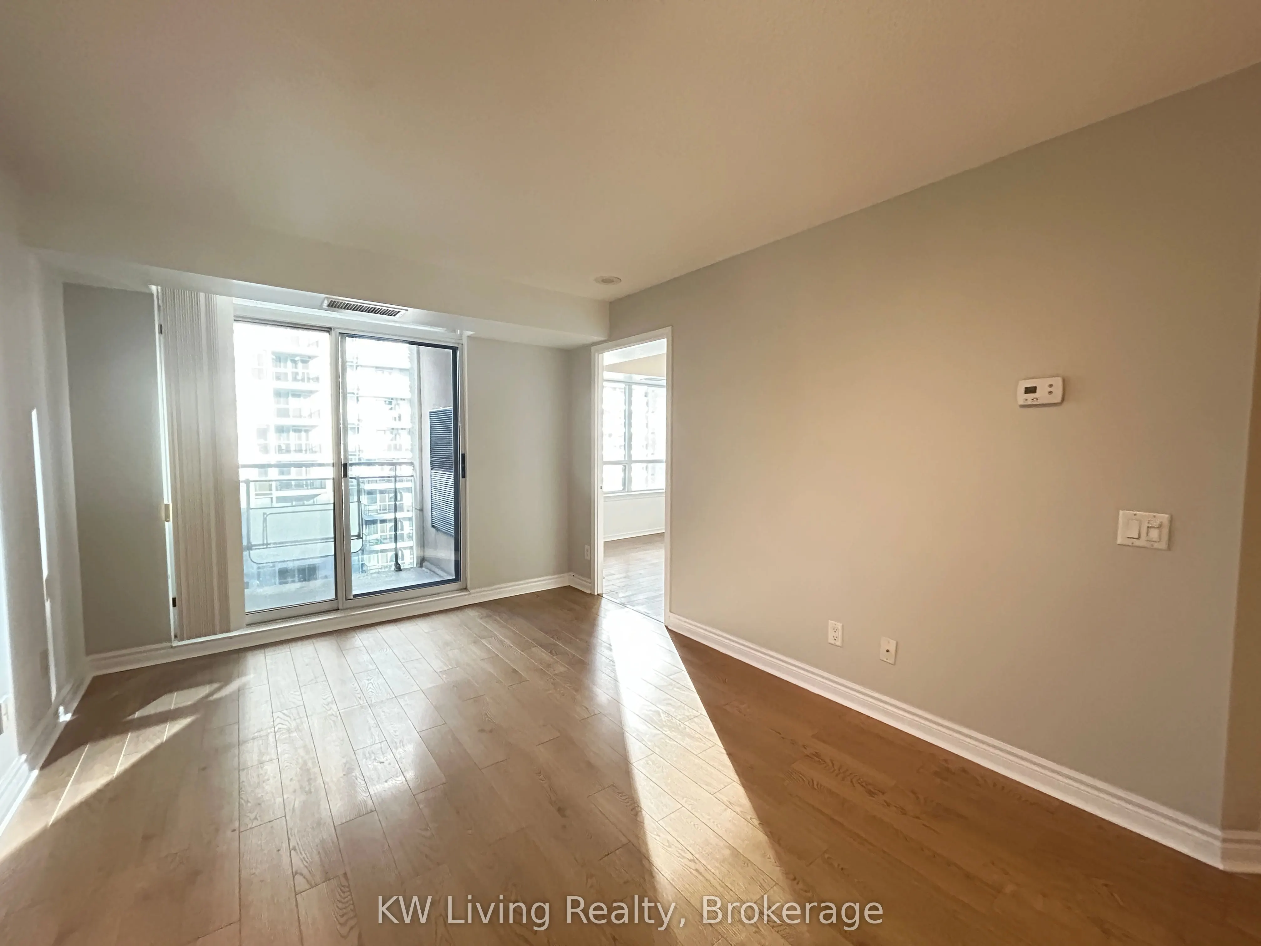 155 Beecroft Road, #2012