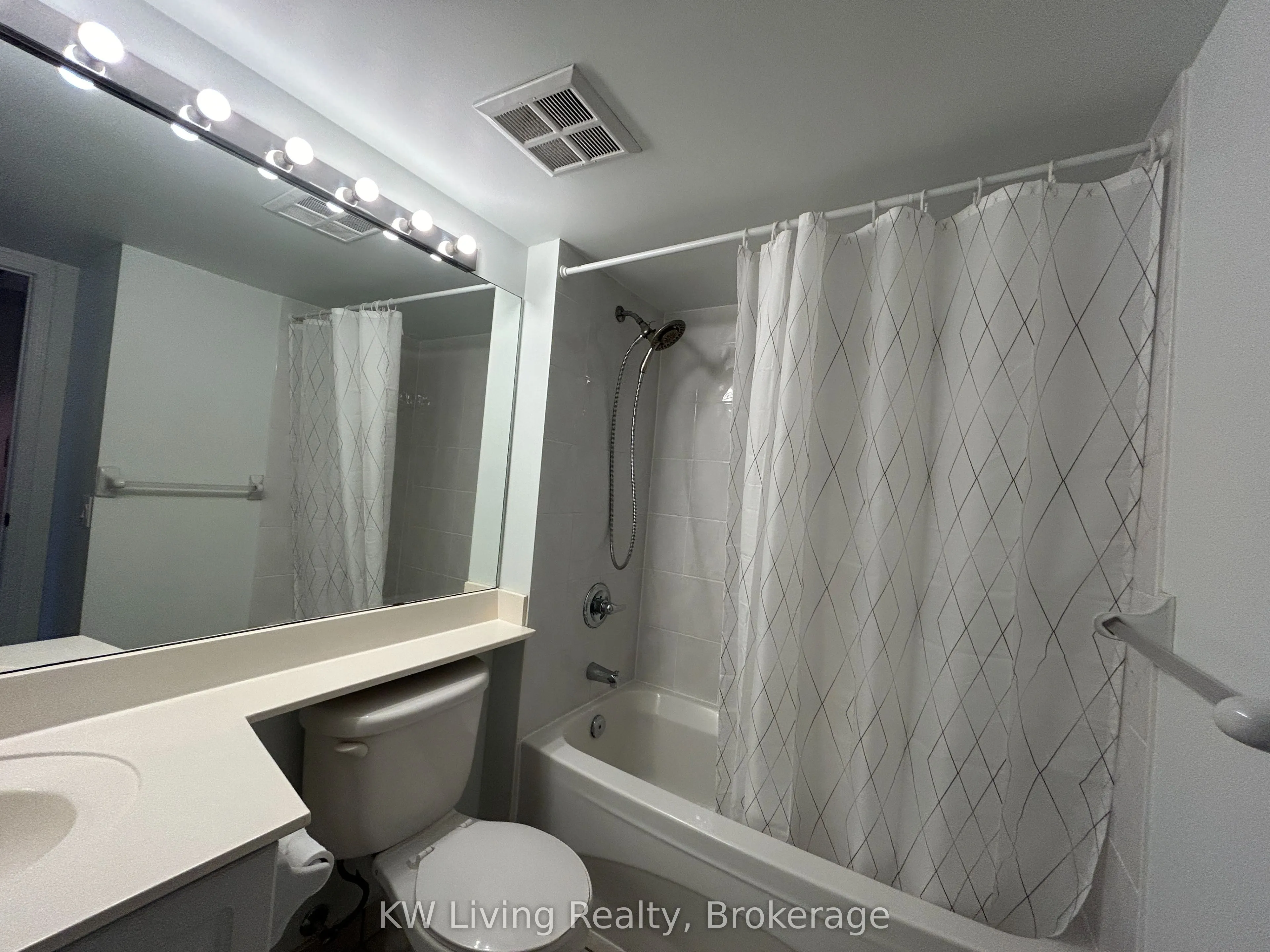 155 Beecroft Road, #2012