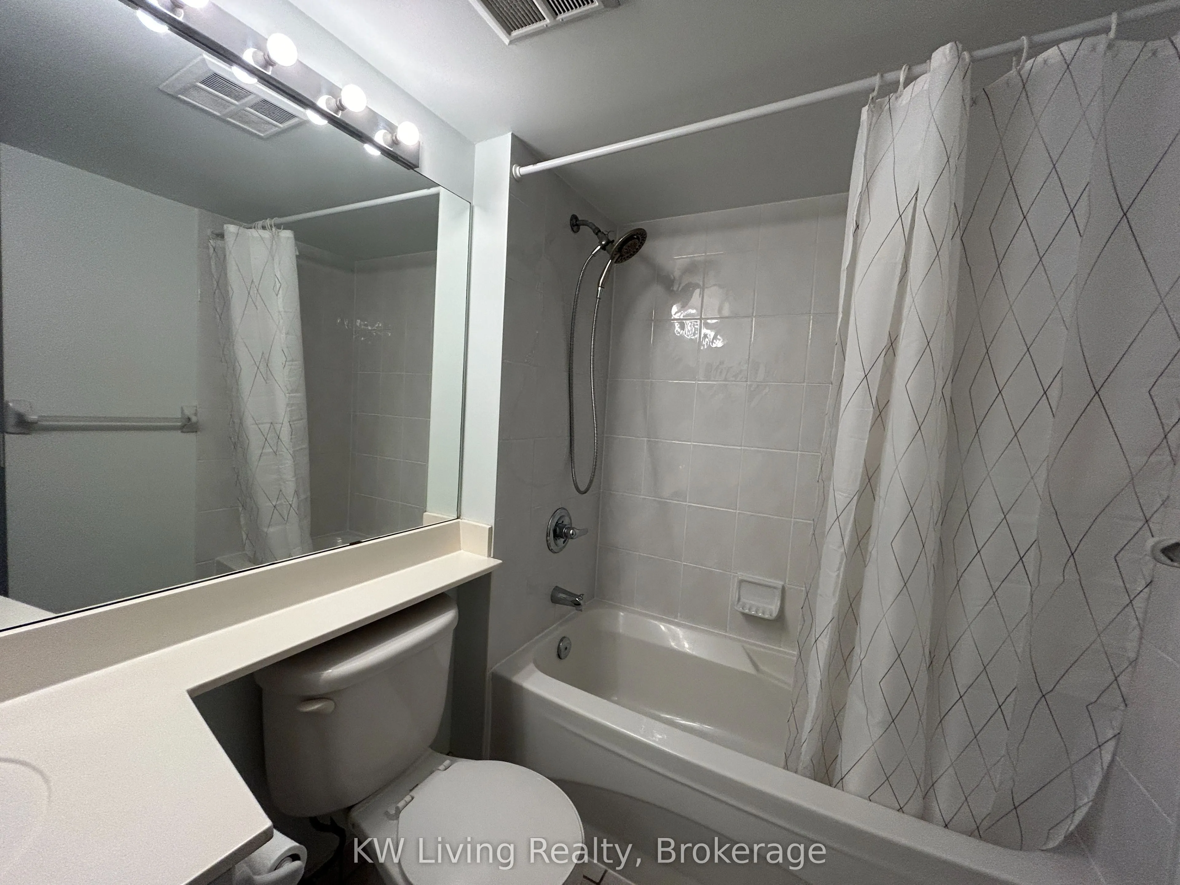 155 Beecroft Road, #2012