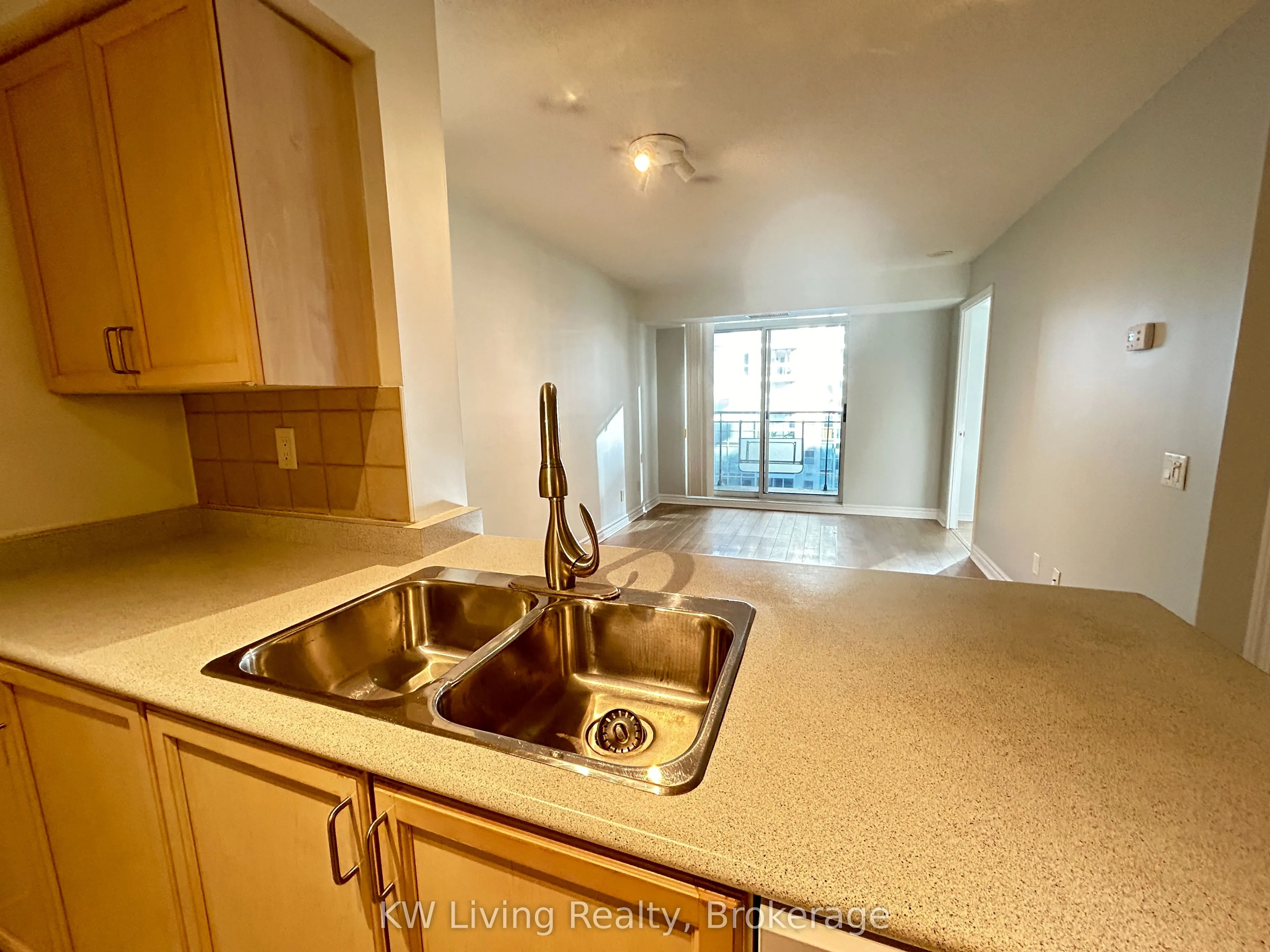 155 Beecroft Road, #2012