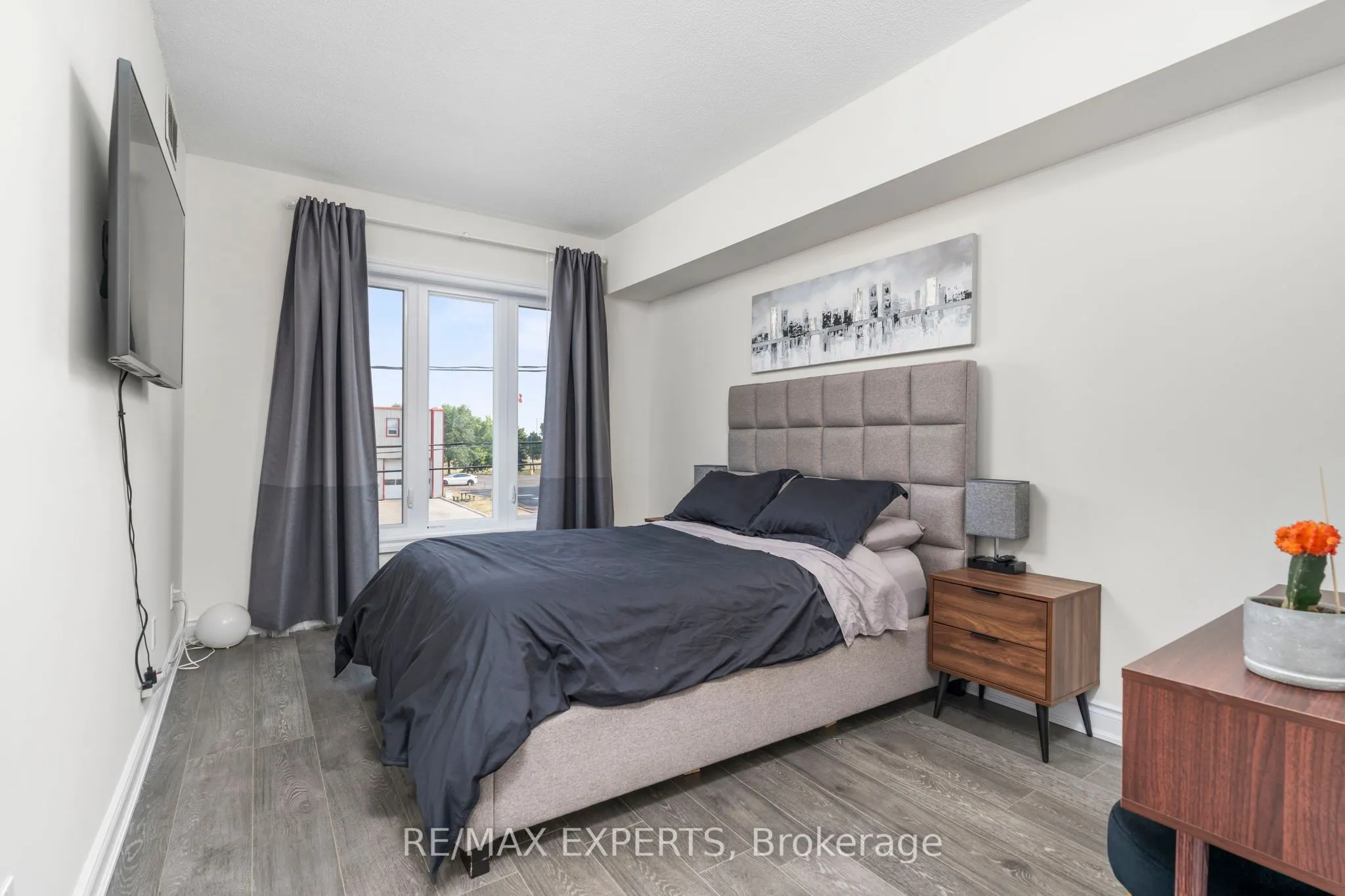 1000 Sheppard Avenue W, #202