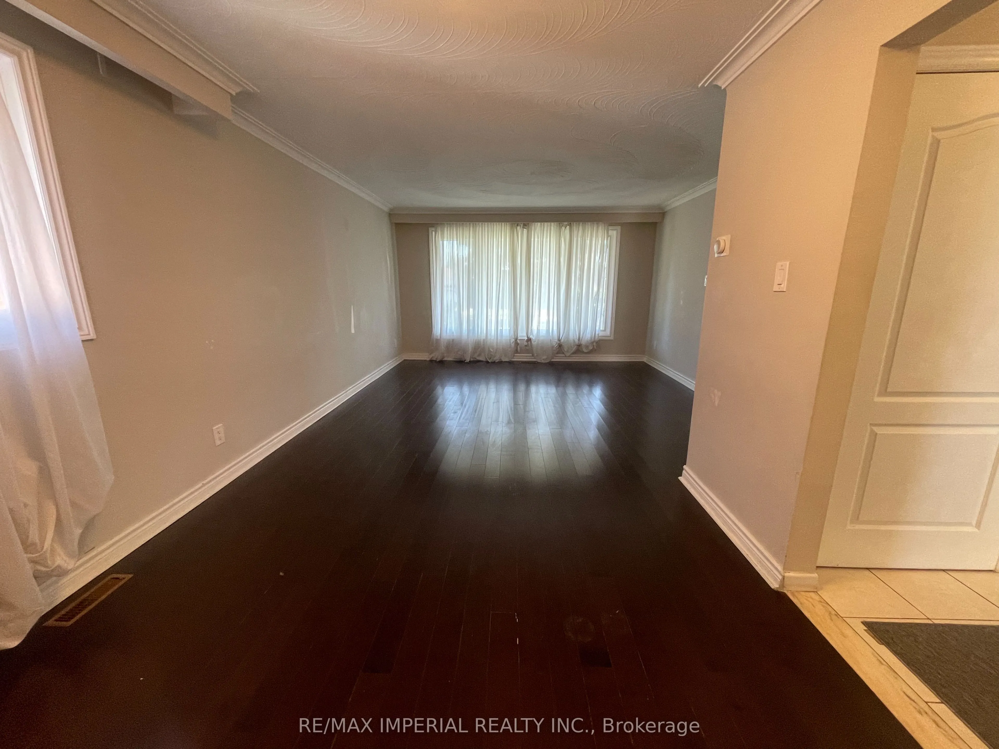 28 Bowhill Crescent