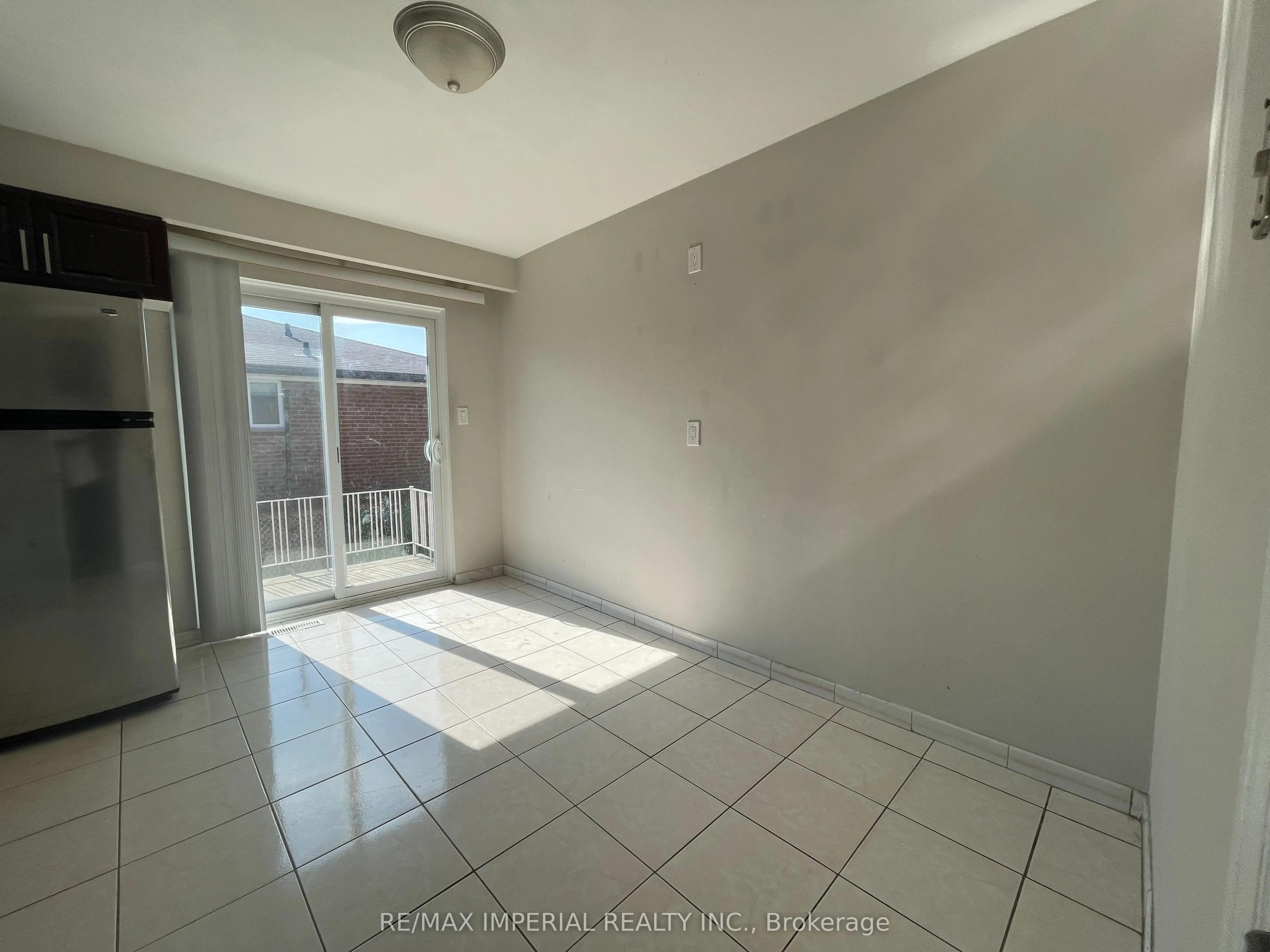28 Bowhill Crescent