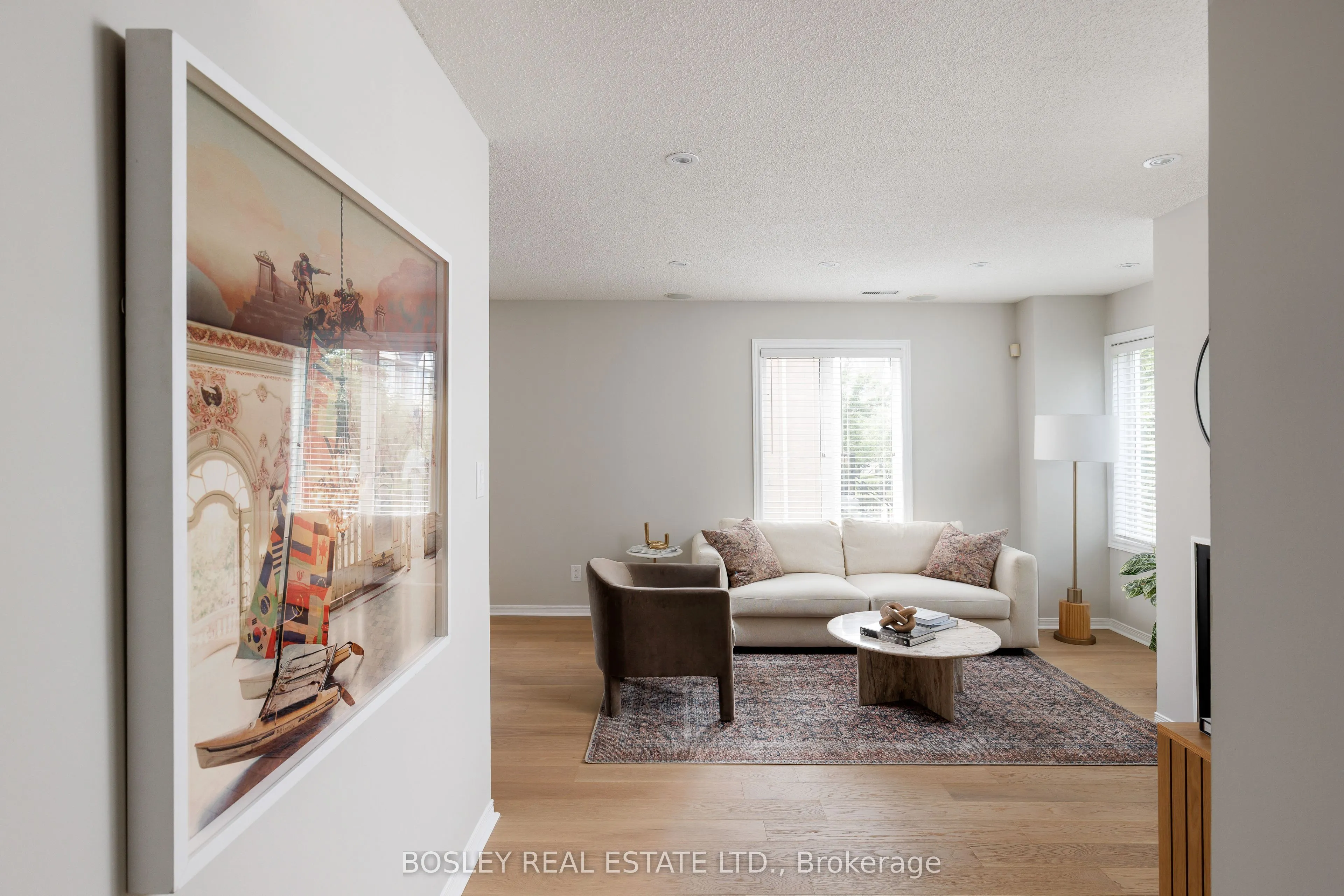 208 Niagara Street, #58