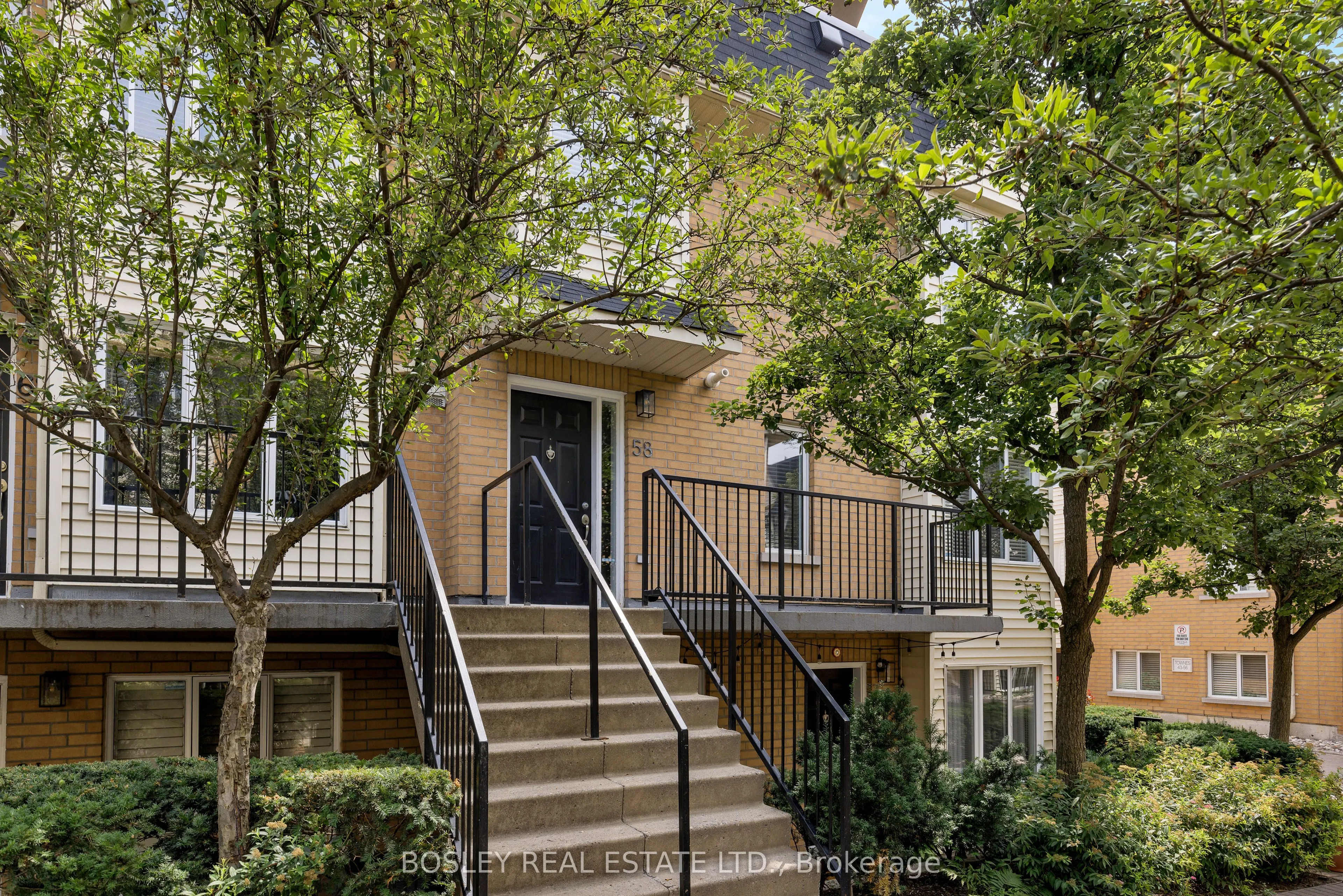 208 Niagara Street, #58