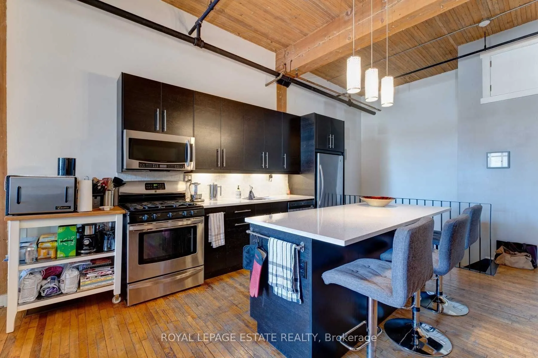 426 Queen Street E, #101