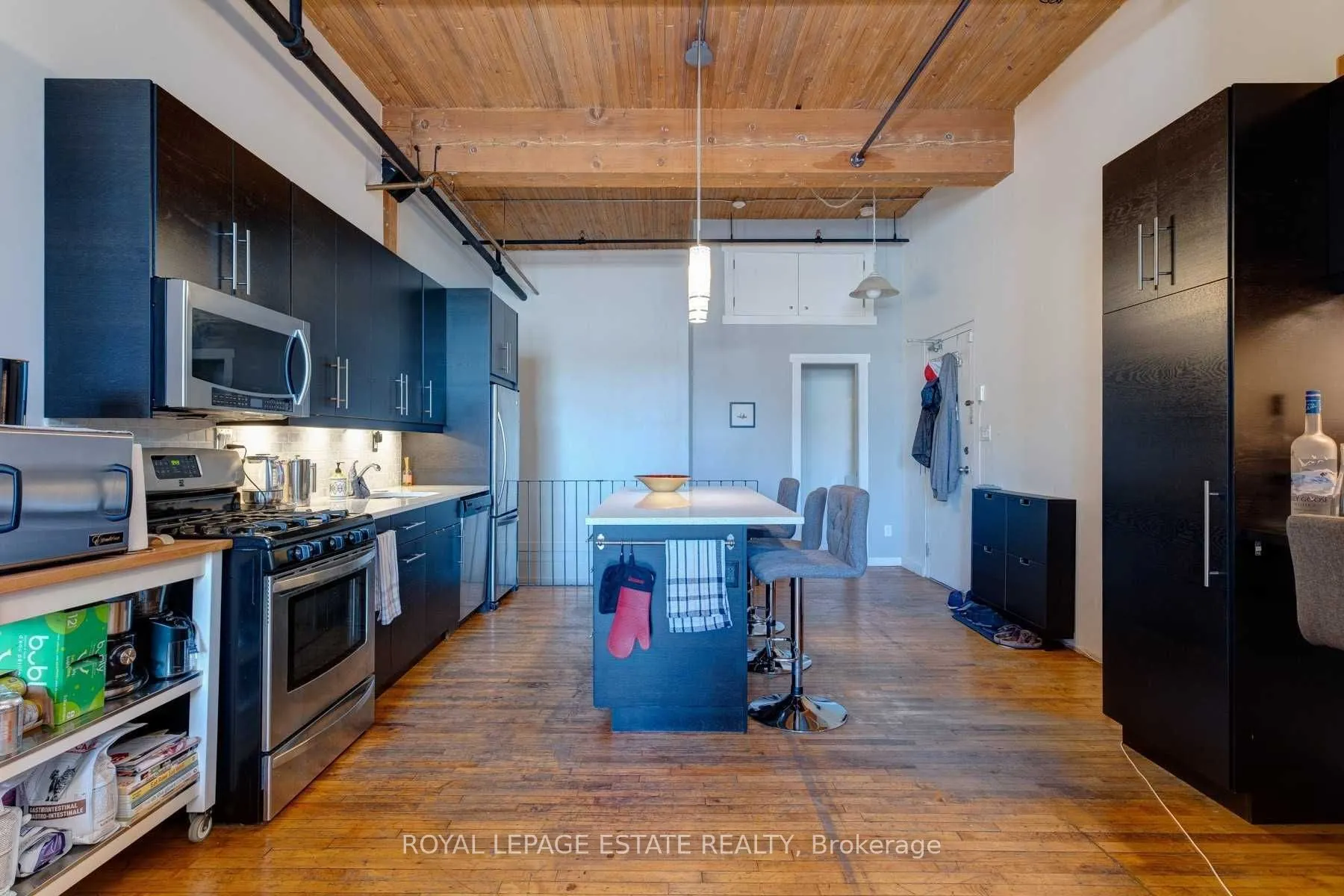 426 Queen Street E, #101