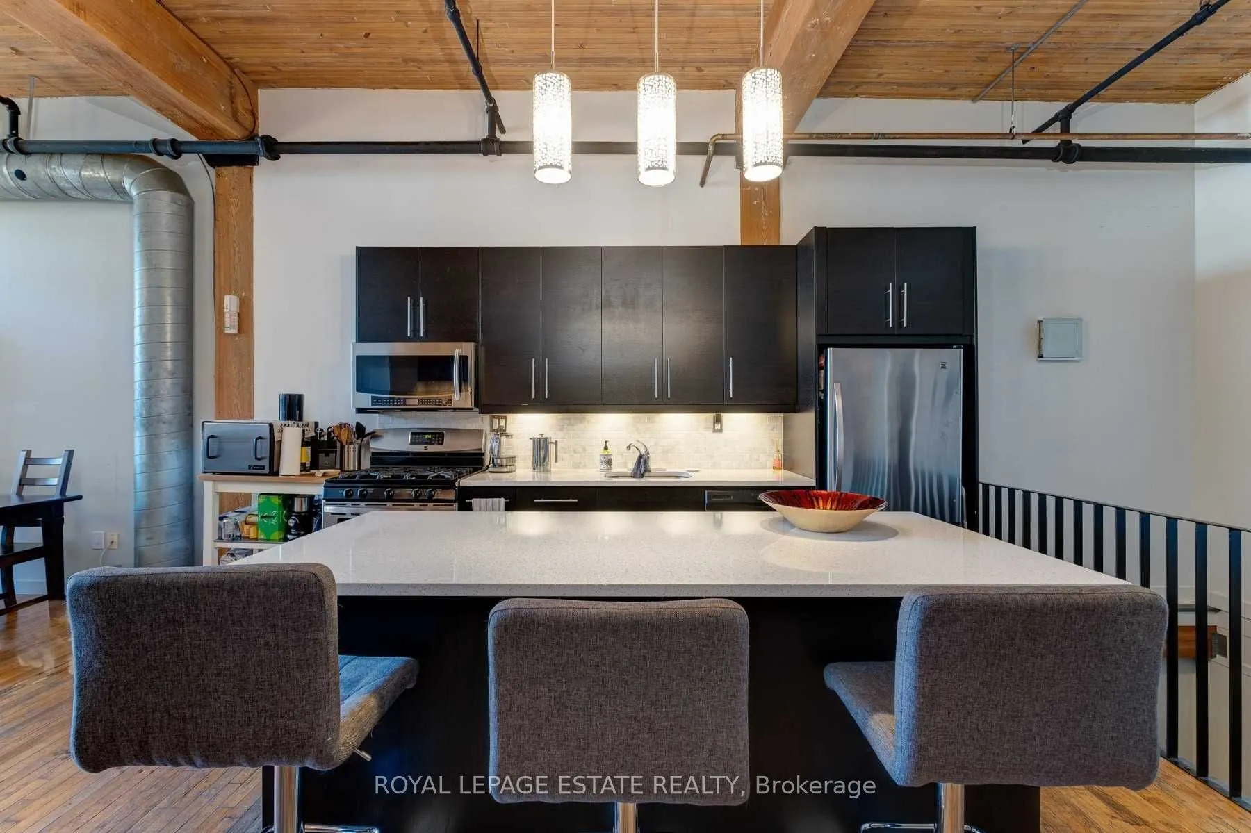 426 Queen Street E, #101