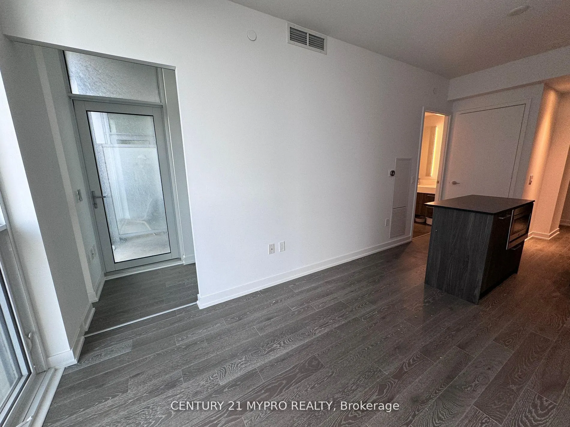 1 Yorkville Avenue, #3603