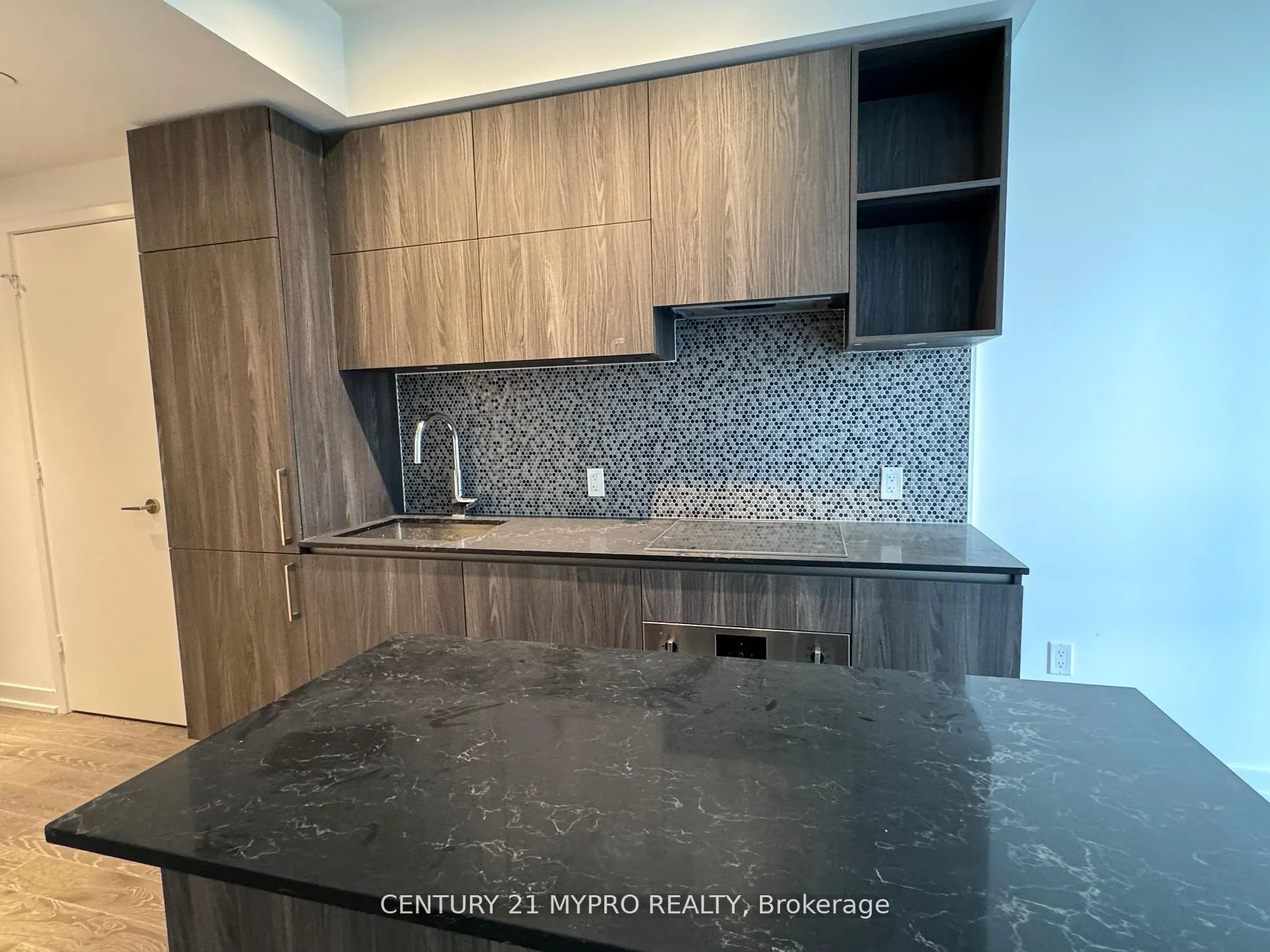 1 Yorkville Avenue, #3603