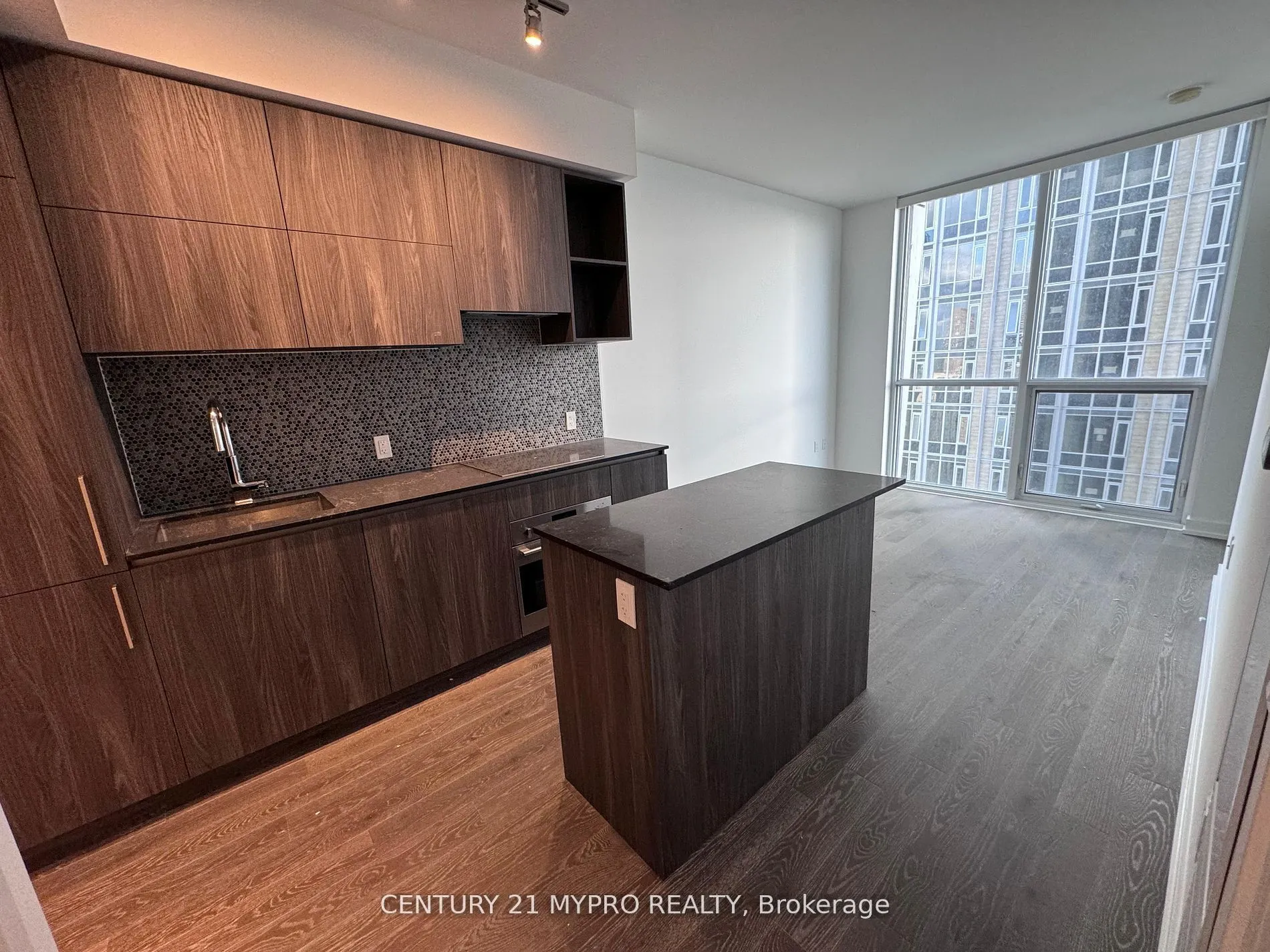 1 Yorkville Avenue, #3603